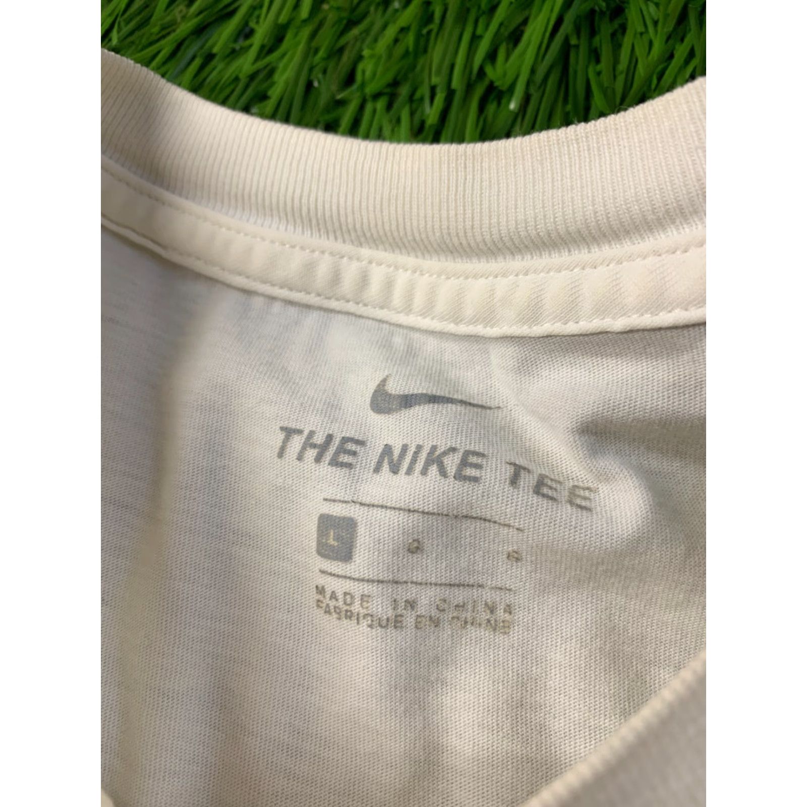 Nike Nike Air 2020 Original Men Short Sleeve Shirt T-Shirt Tee Jersey Size L White Red Black Nike Shirt Mens Short Sleeve Jersey 100% Cotton Size US L / EU 52-54 / 3 - 6 Thumbnail