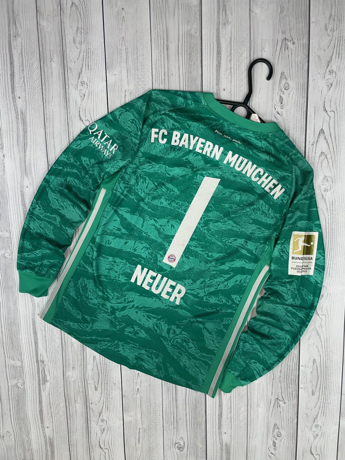 Adidas Vintage adidas Neuer 1 soccer jersey goalkeeper size Xs Size US XS / EU 42 / 0 - 1 Thumbnail