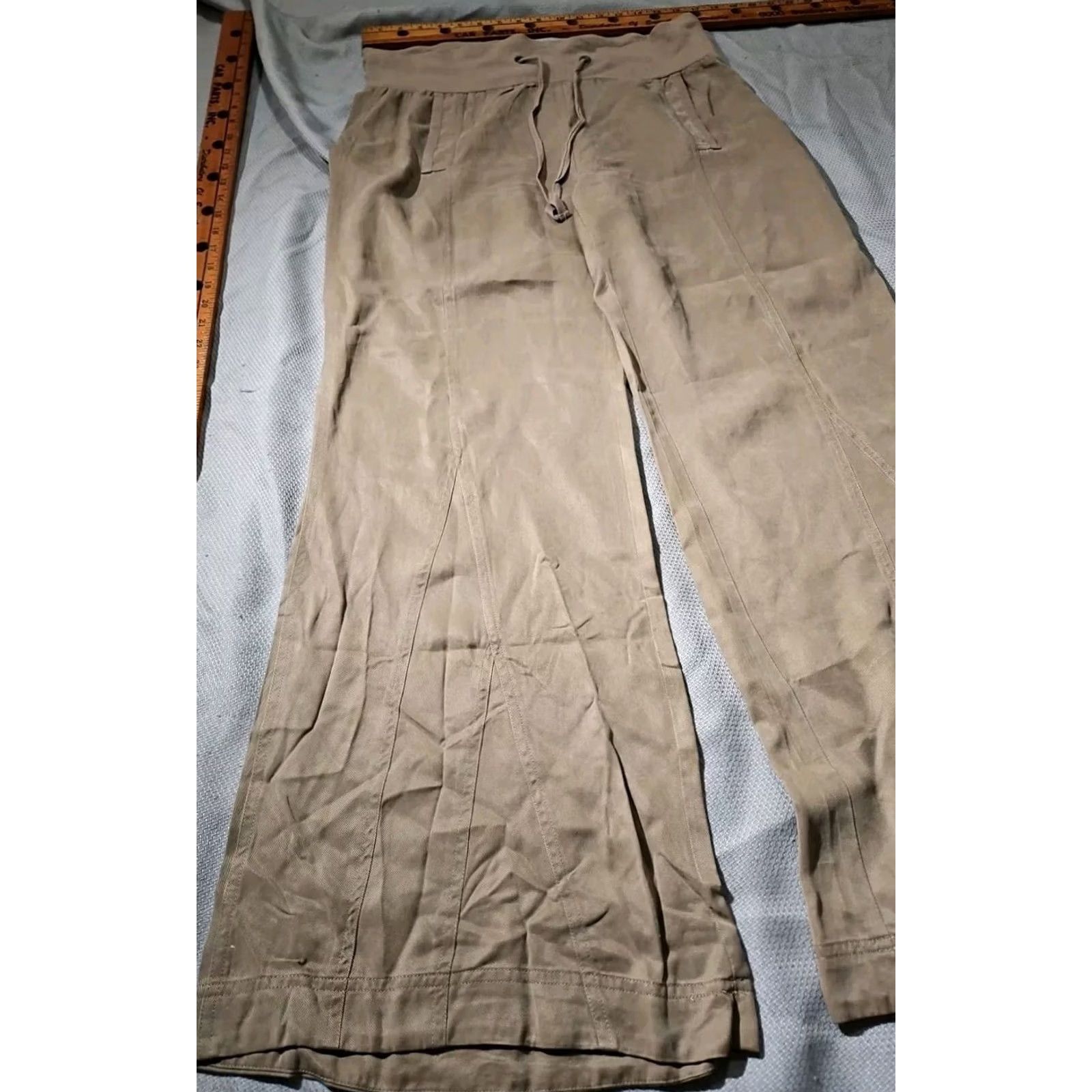 Soft Surroundings Soft Surroundings Pants Womens Size 5 Beige Pull On Wide Leg Flare Drawstring Knit Relaxed Inseam 30 in Beiges Womens Pants Size 27" / US 4 / IT 40 - 4 Thumbnail