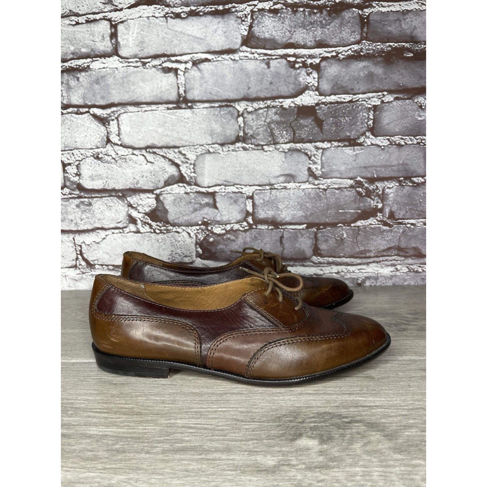 Bass G.H. Bass Tailored Brown Leather Wingtip Lace Oxfords Shoes Size US 7.5 / IT 37.5 - 3 Thumbnail