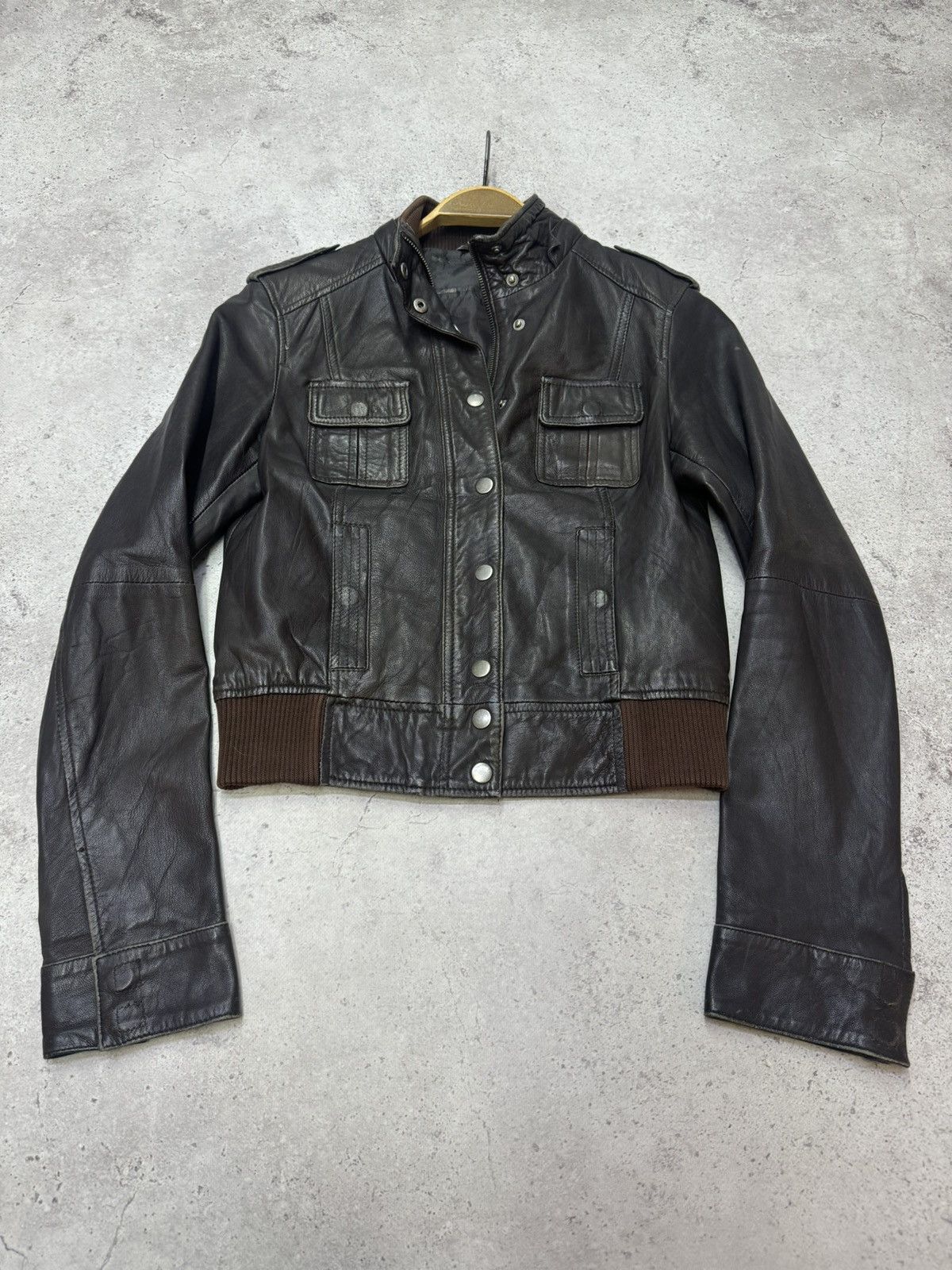 Japanese Brand Vintage Cropped Solf Leather Acne Style Jacket Size US S / EU 44-46 / 1 - 1 Thumbnail