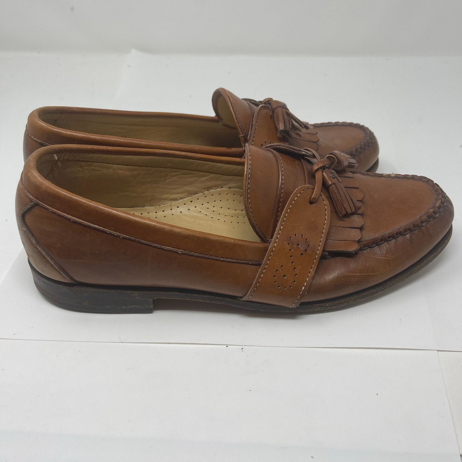 Allen Edmonds Allen Edmonds Waterville Mens Brown Tassel Loafers Shoe 10.5 Size US 10.5 / EU 43-44 - 5 Thumbnail