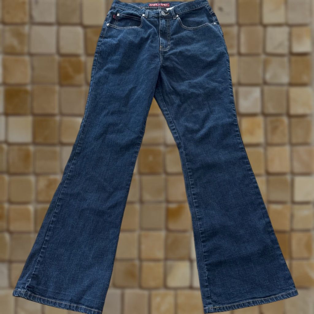 Vintage VINTAGE YMI Women's Jeans Size 14 High Rise Dark Wash Flared Denim Pants Size 38" / US 16 / IT 52 - 1 Thumbnail