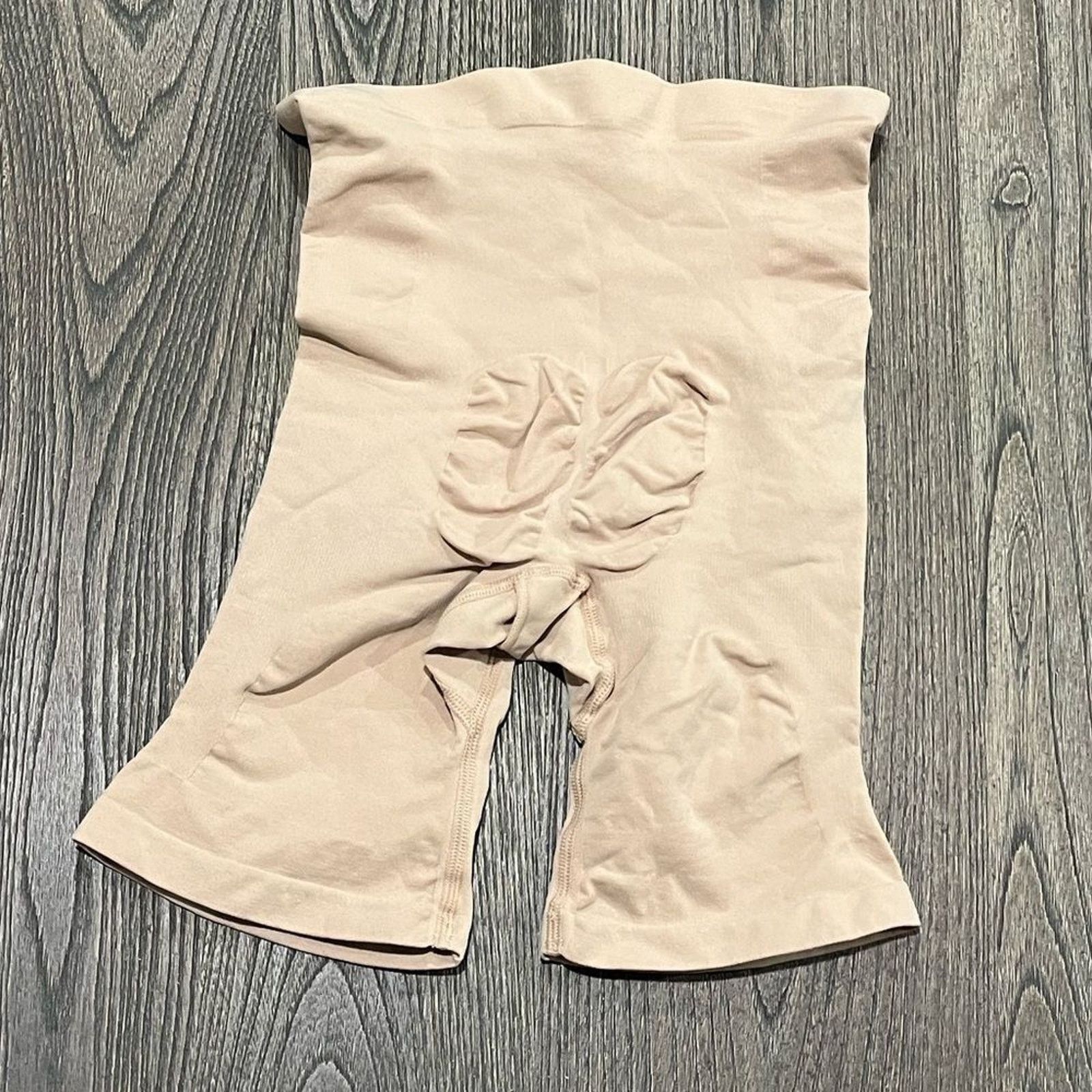 SKIMS NWOT Skims Seamless Sculpt Mid Thigh Short Nude 2X/3X Size ONE SIZE - 3 Thumbnail