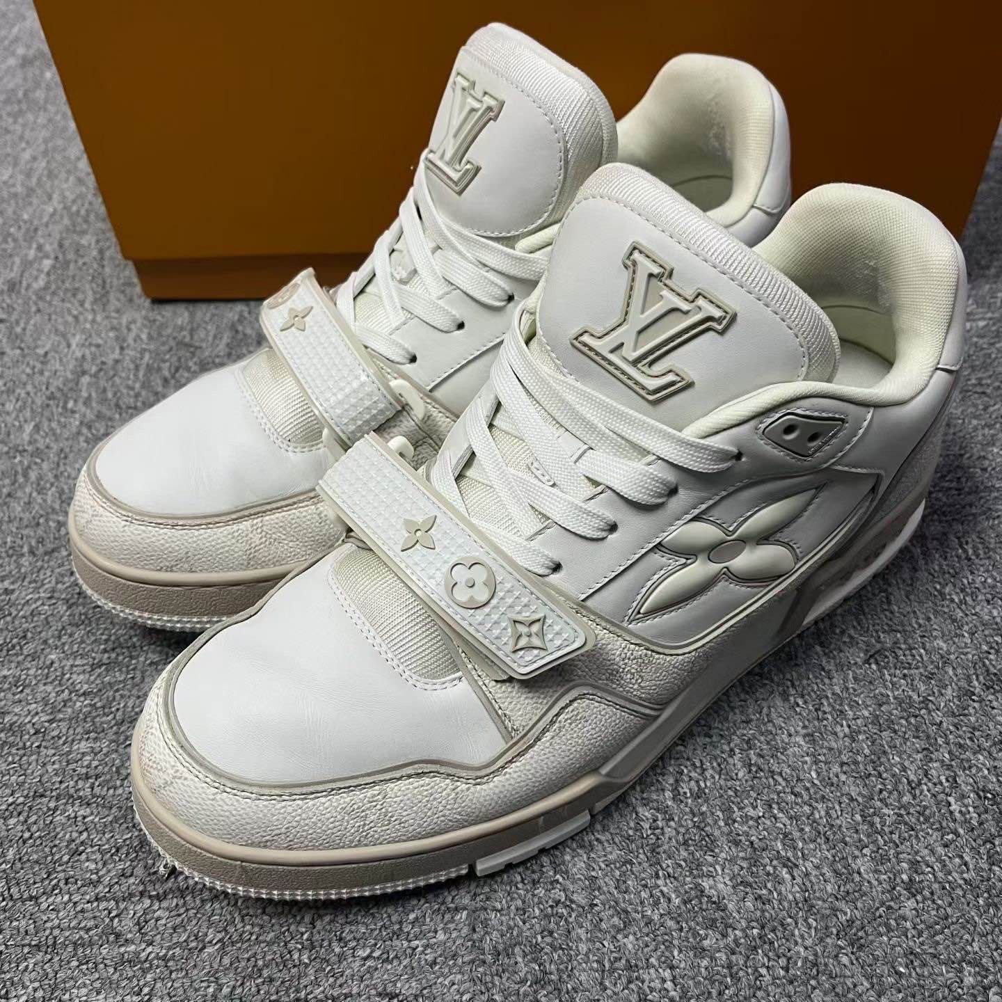 Louis Vuitton Louis Vuitton Trainer Low-Top Sneakers Size 10 Size US 10 / EU 43 - 1 Thumbnail