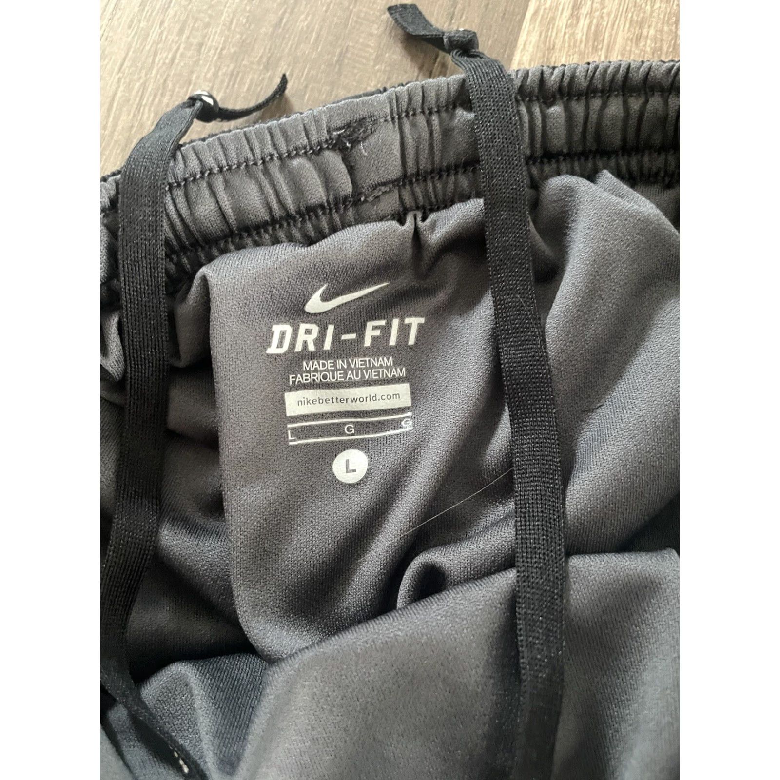 Nike Nike Running Shorts Women's Large Black with Liner Activewear Size 36" / US 14 / IT 50 - 3 Thumbnail