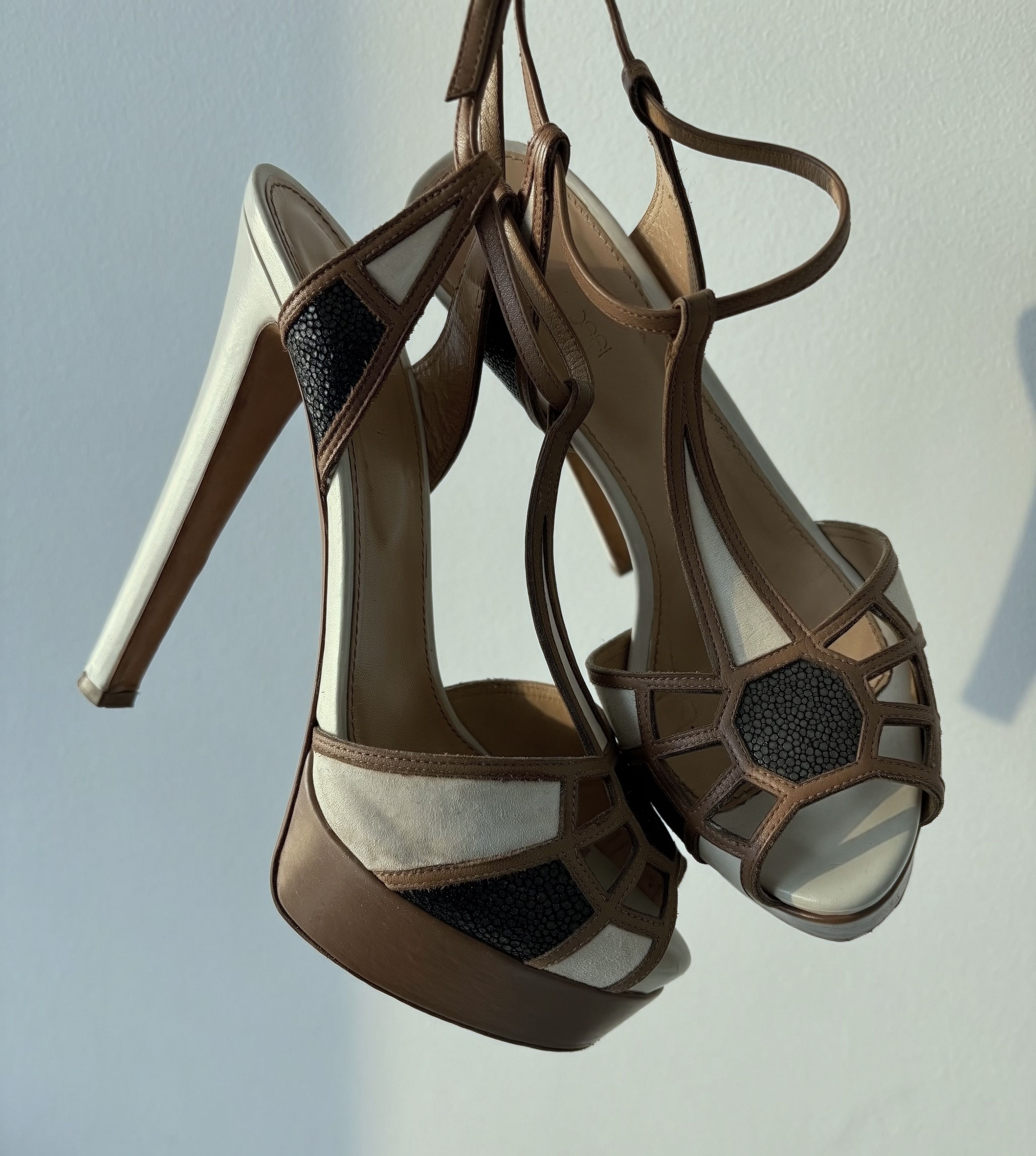 Sergio Rossi Sergio Rossi Leather & Suede Cage Platform Heels Size 39.5 Size US 9.5 / IT 39.5 - 1 Thumbnail
