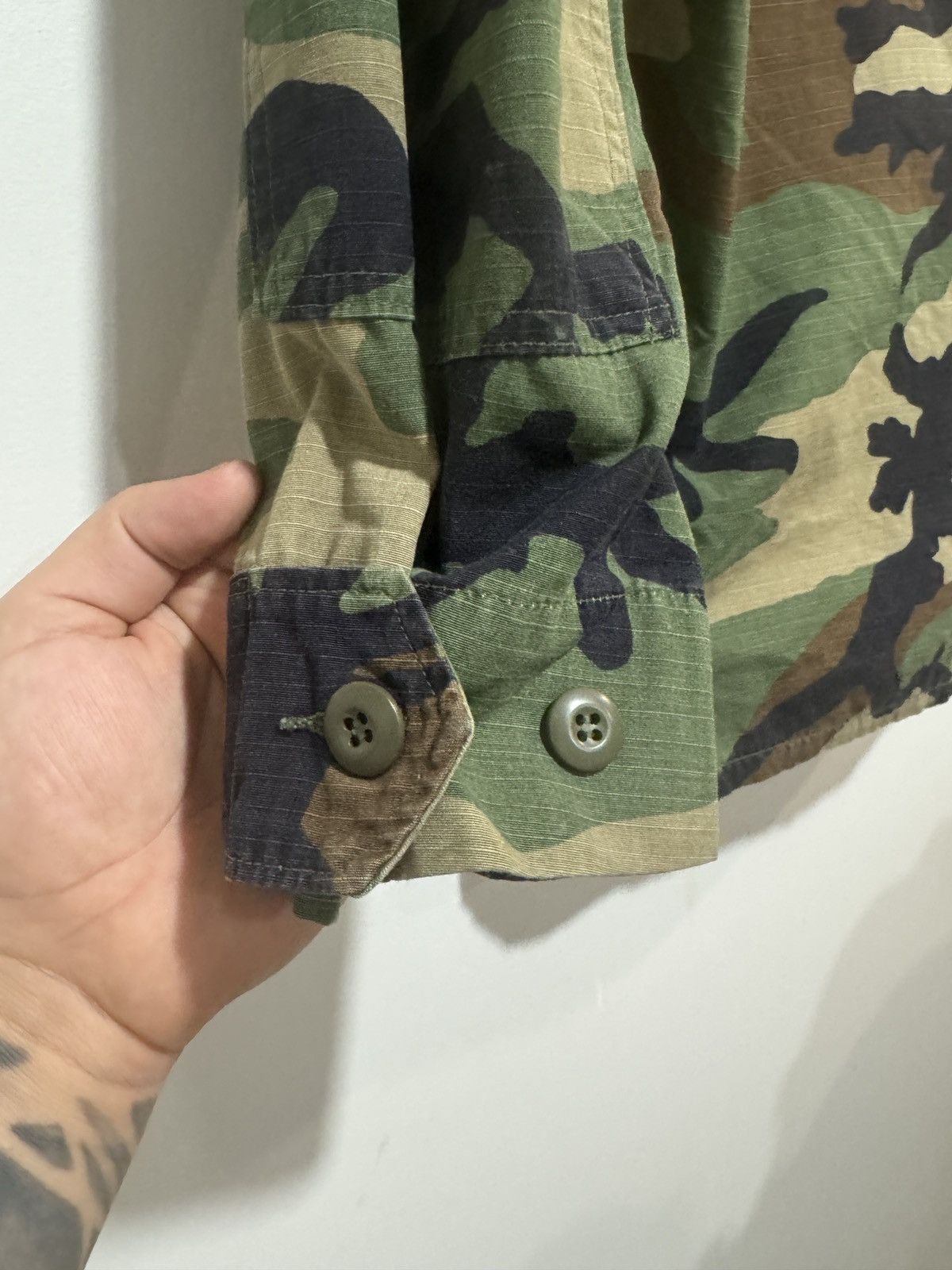 Vintage Military Jacket USA Regular-Medium Size.Combat. Hot Weather Size US M / EU 48-50 / 2 - 5 Thumbnail