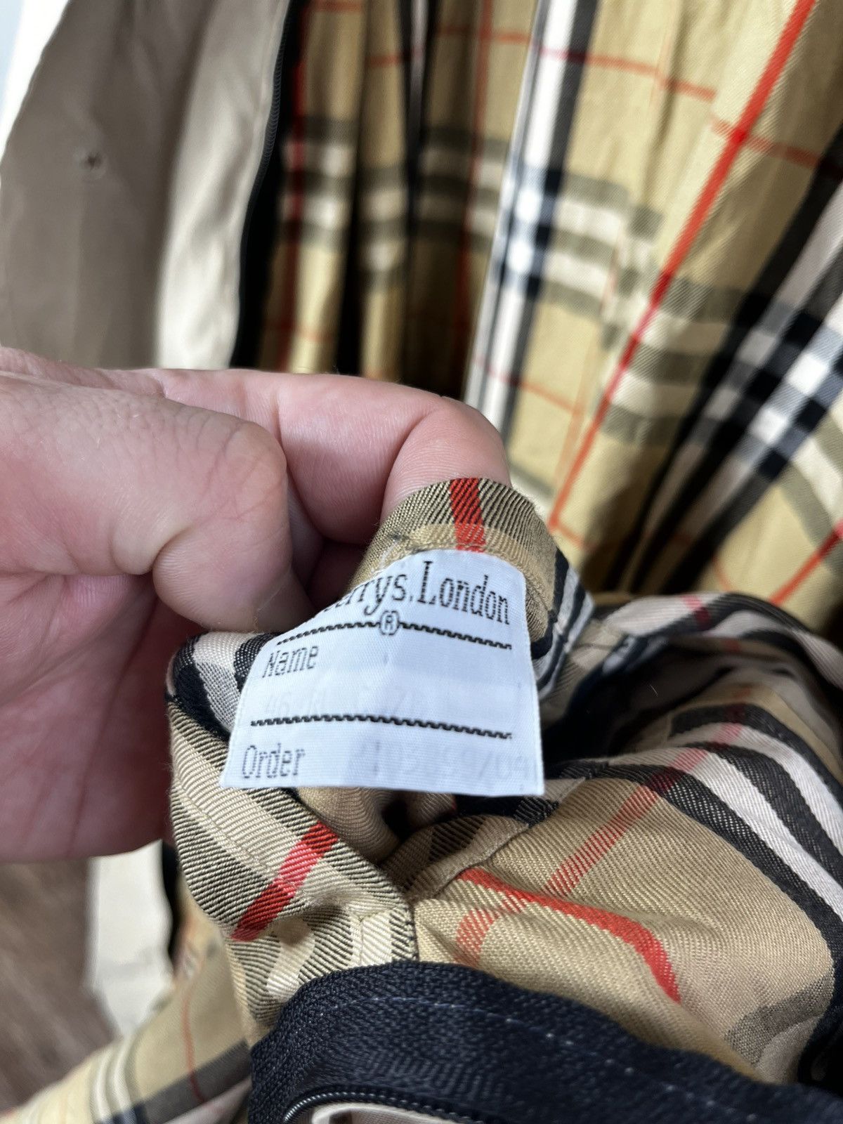 Burberry Burberry trench coat vintage 90s Size US M / EU 48-50 / 2 - 19 Thumbnail