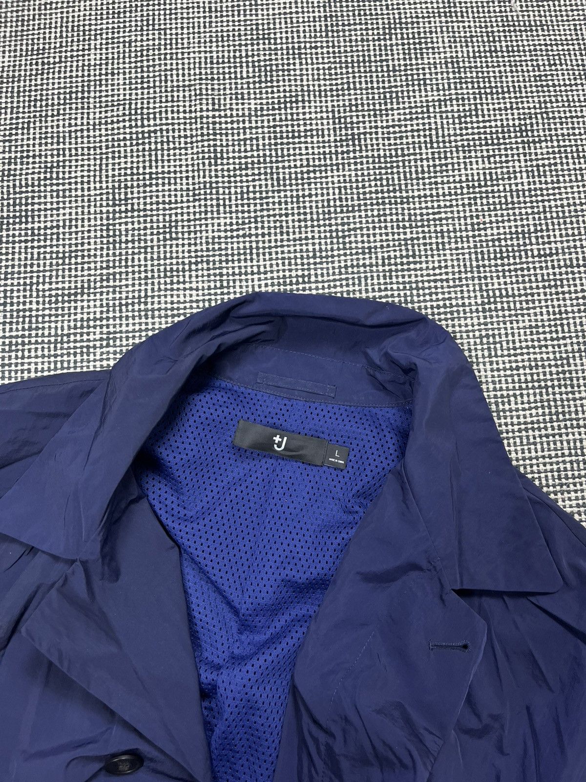 Japanese Brand × Jil Sander × Uniqlo Uniqlo +J Jil Sander oversized light nylon coat Size US L / EU 52-54 / 3 - 4 Thumbnail