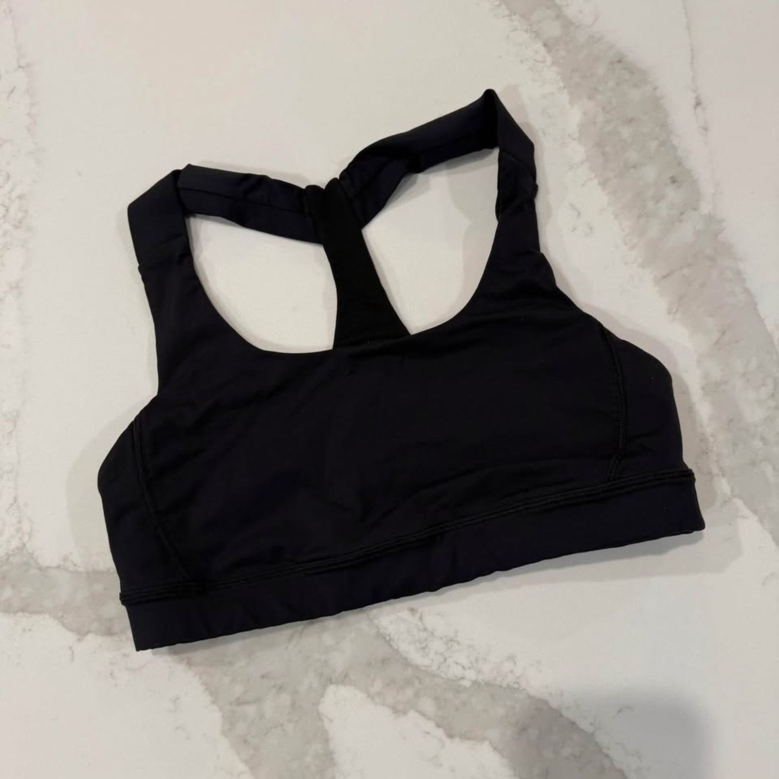Lululemon Lululemon Fast Lane Luxtreme Sports Bra Women's 6 Black Size ONE SIZE - 1 Thumbnail