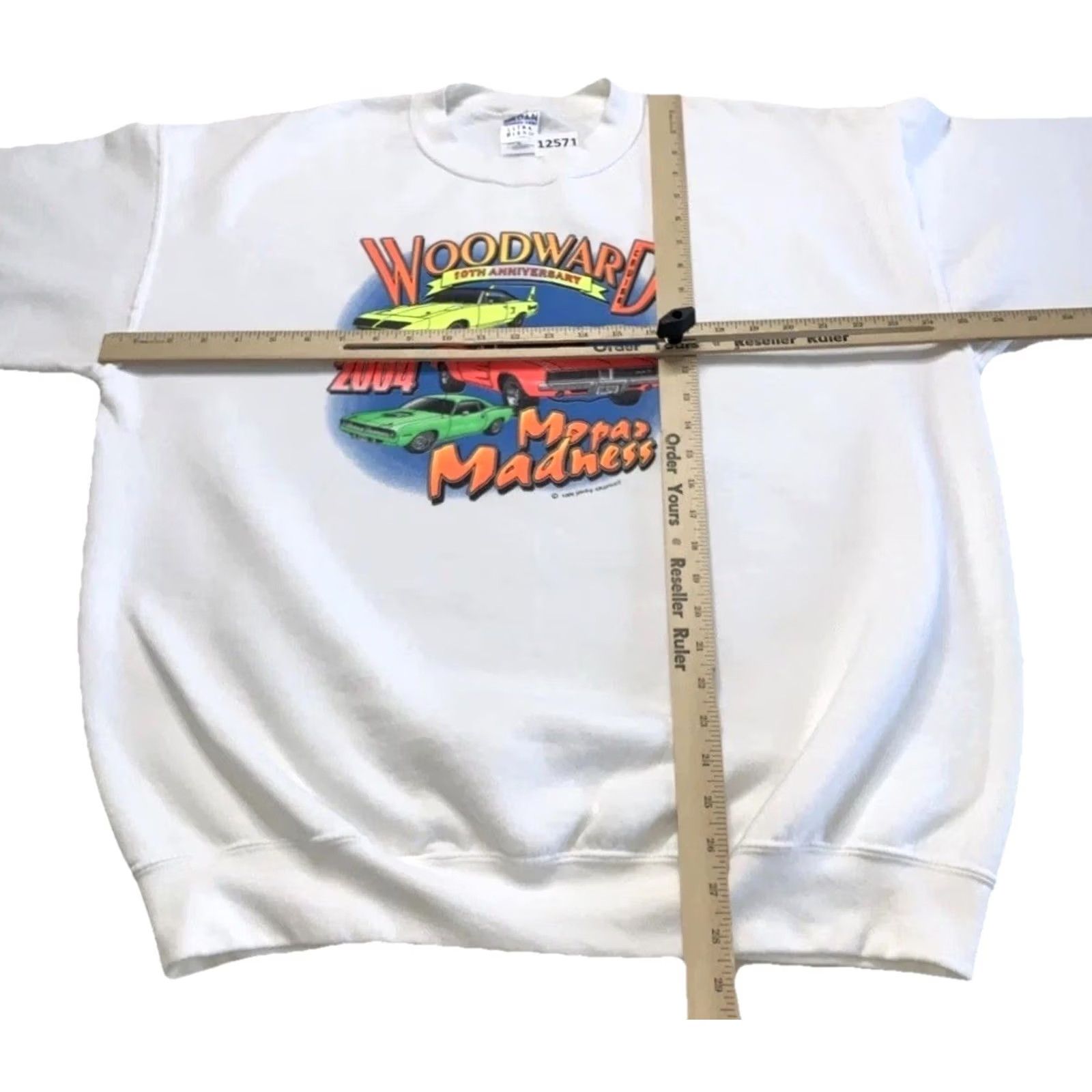 Gildan VINTAGE Y2K 2004 Neon Woodward 10th Anniversary Graphic Sweatshirt Mens XL-12571 Size US XL / EU 56 / 4 - 4 Thumbnail