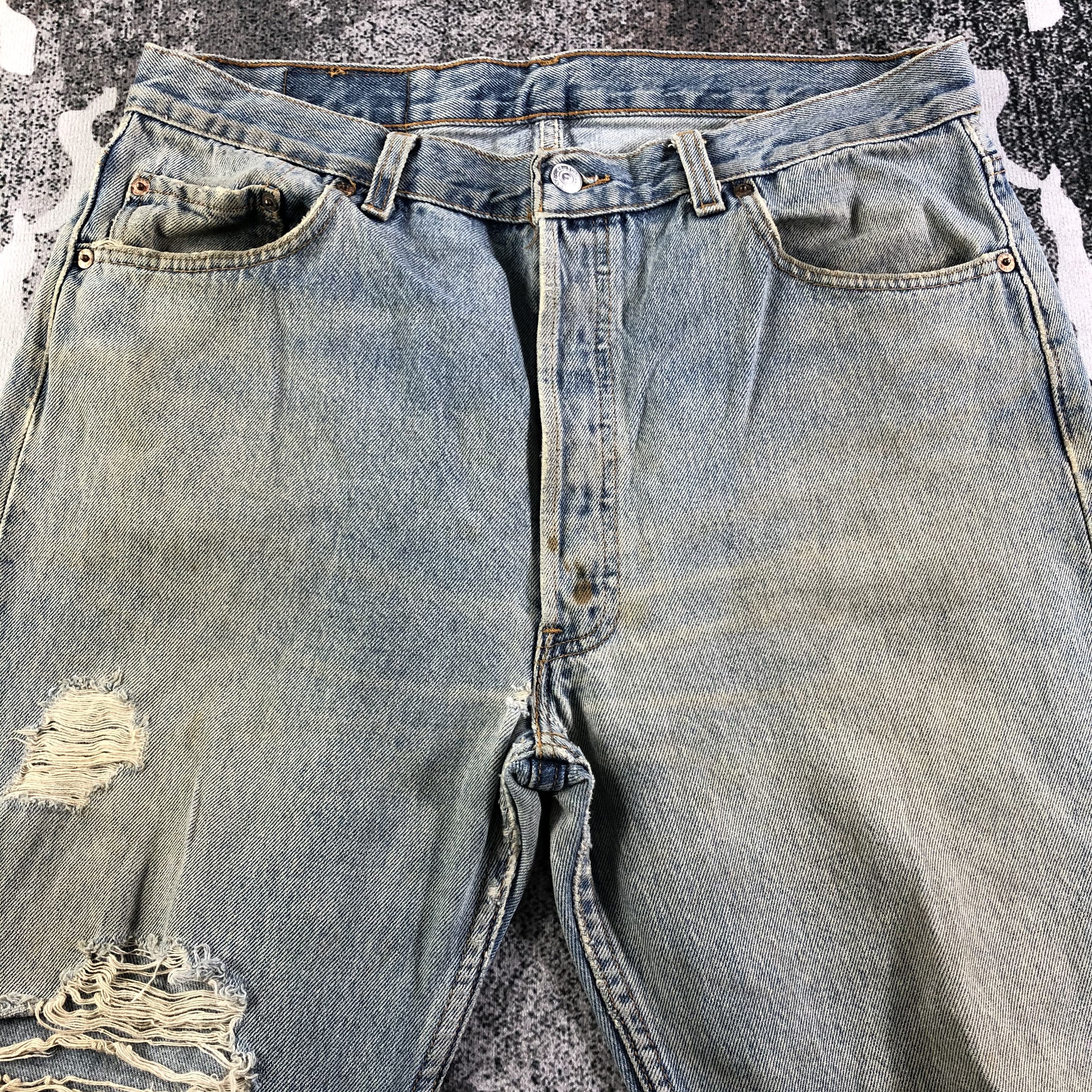 Levi's Vintage Levis 501 Jeans Ripped Denim KJ2420 Size US 34 / EU 50 - 3 Thumbnail