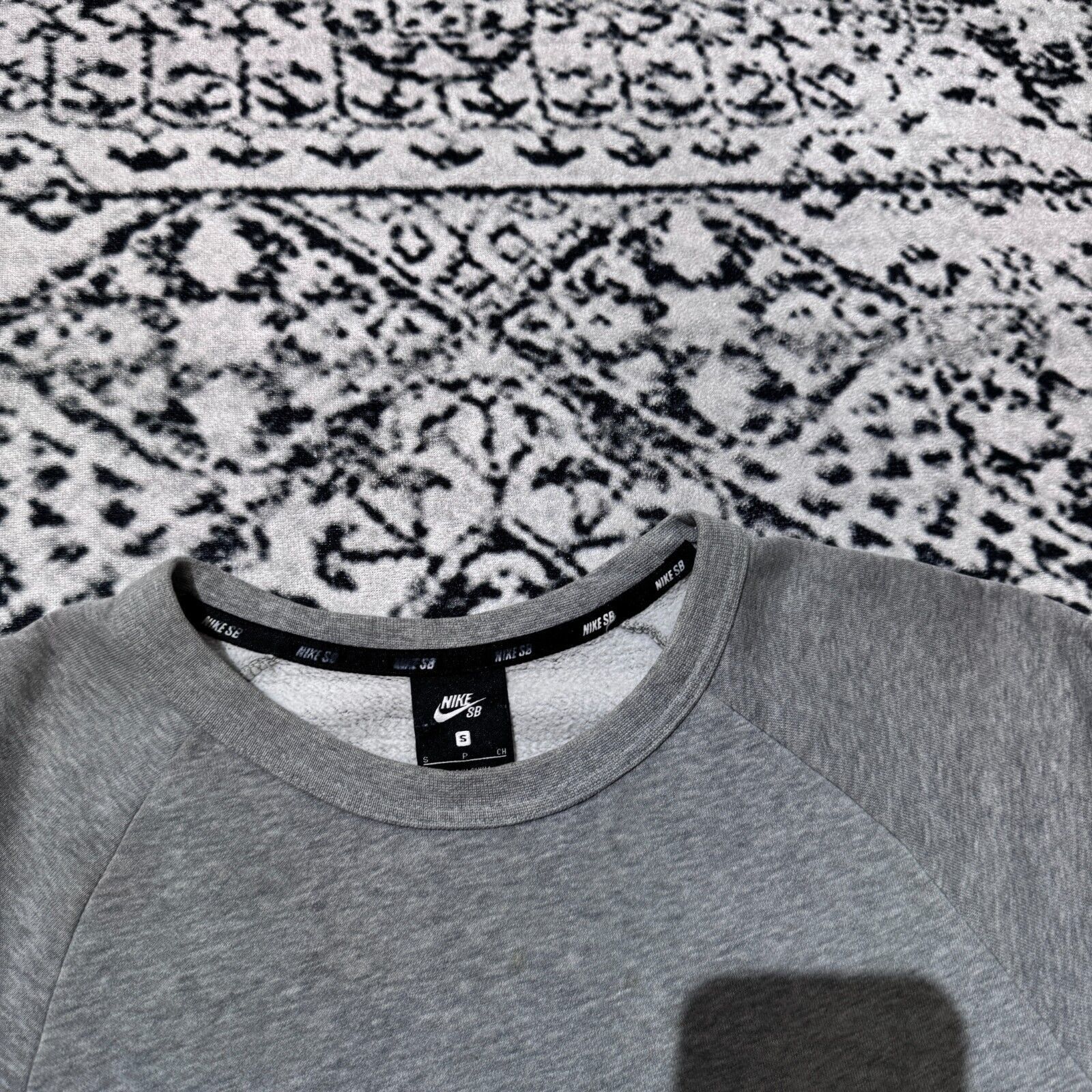 Nike × Vintage Vintage Nike Gray Cotton Crewneck Size S Y2k 90s Logo Sb Size US S / EU 44-46 / 1 - 6 Thumbnail
