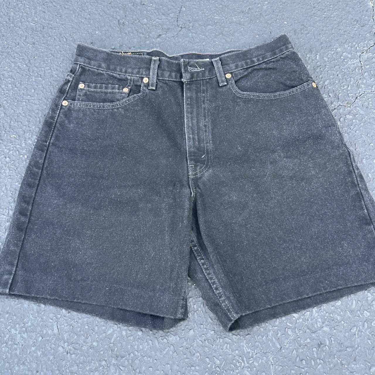 Levi's × Vintage Levi’s 550 Black Denim Baggy Jorts (33x00) Size US 32 / EU 48 - 1 Thumbnail