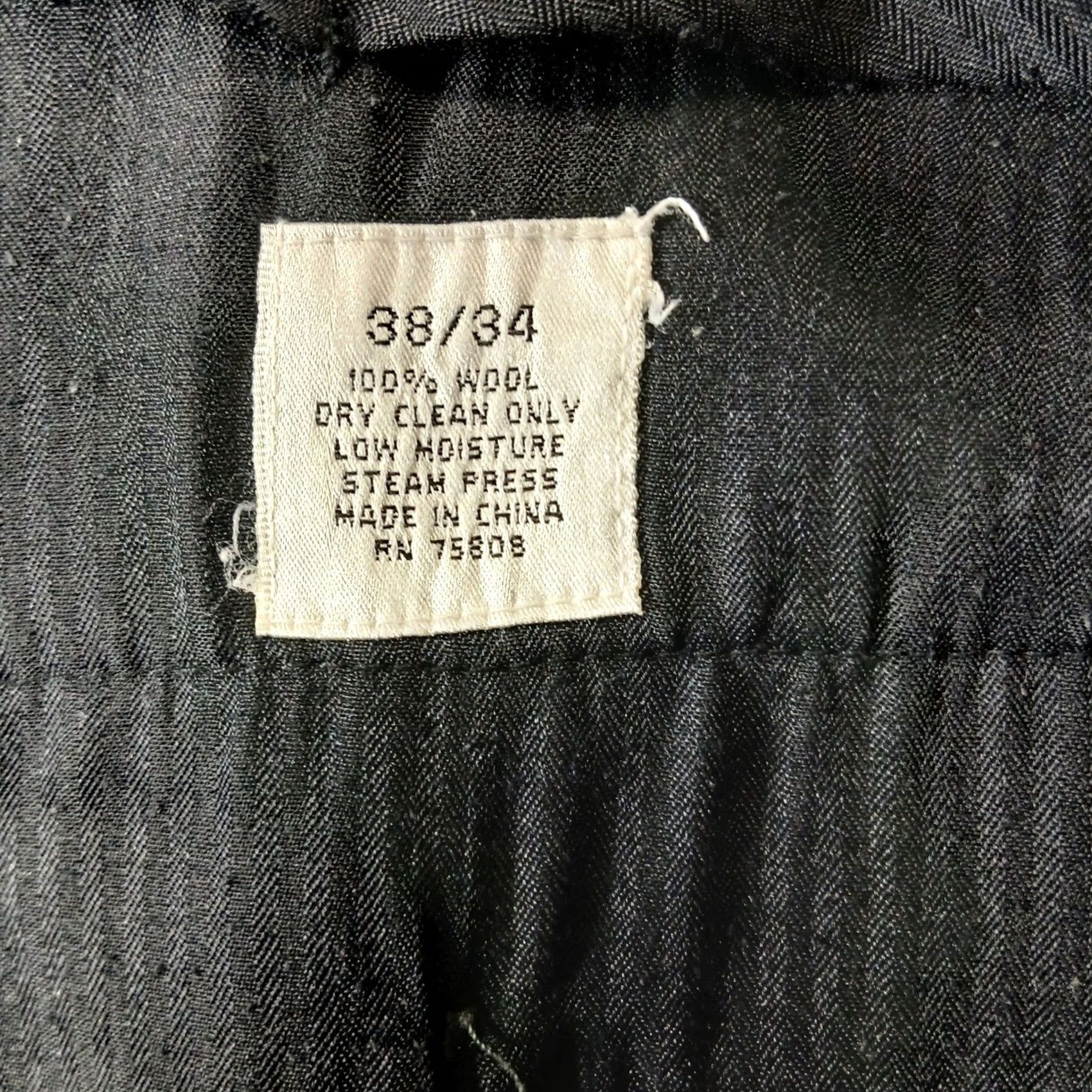 Vintage Bachrach Grey Pleated Dress Pants 100% Wool Cuffed Trousers 38x34 Mens Pants Formal Dress Wool Gray Solid Front Pleated Cuffed 38x34 Size US 38 / EU 54 - 5 Thumbnail