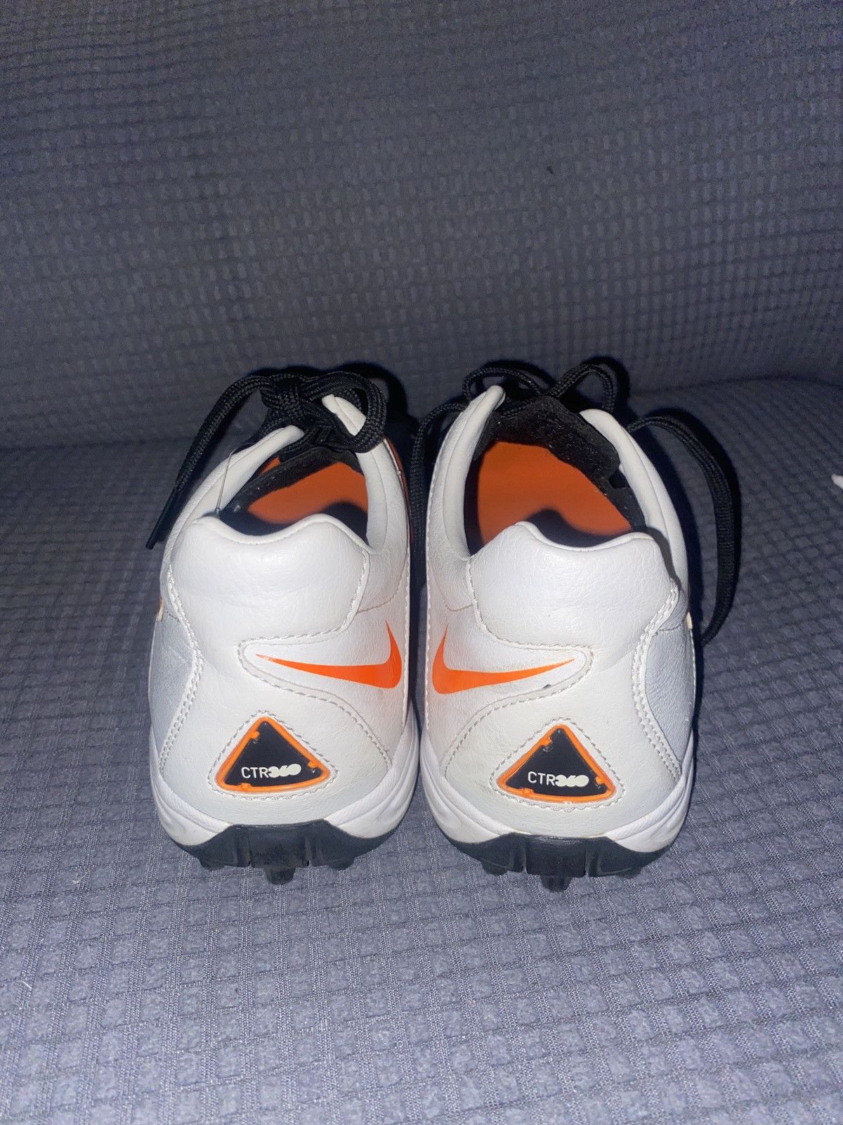 Nike Nike Black and Orange CTR360 Turf Shoes Size US 6 / EU 39 - 4 Thumbnail