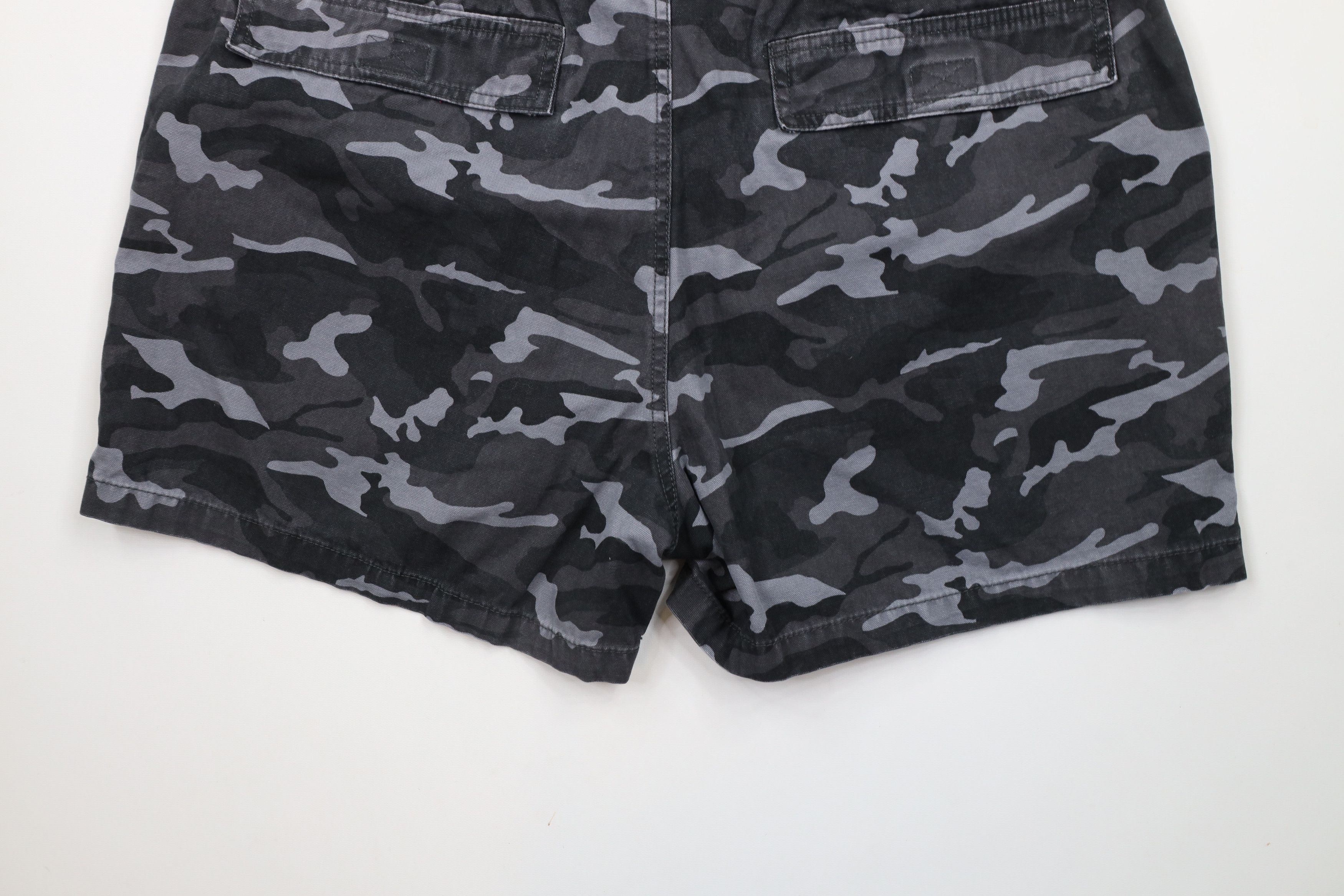 Vintage Vintage 90s Streetwear Knee Camouflage Cargo Shorts Cotton Size US 40 / EU 56 - 10 Thumbnail