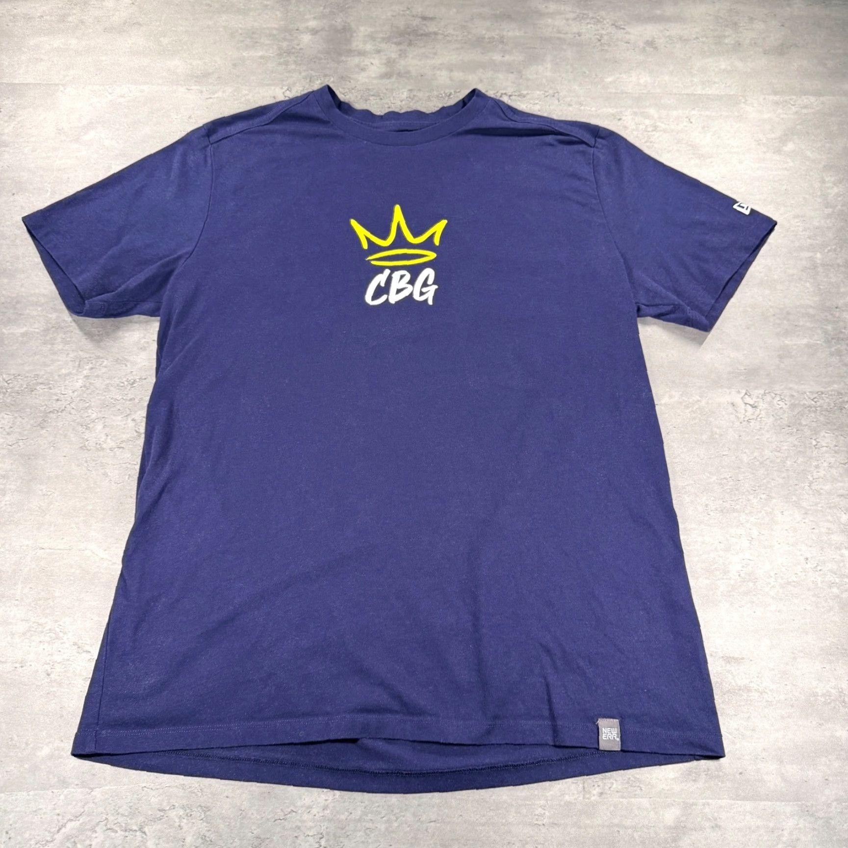 New Era New Era T-Shirt Men Large Navy Crown Logo Graphic Print University Shirt Short Sleeve Crew Neck Cotton Blend Polyester Blend Lightweight Size US L / EU 52-54 / 3 - 3 Thumbnail