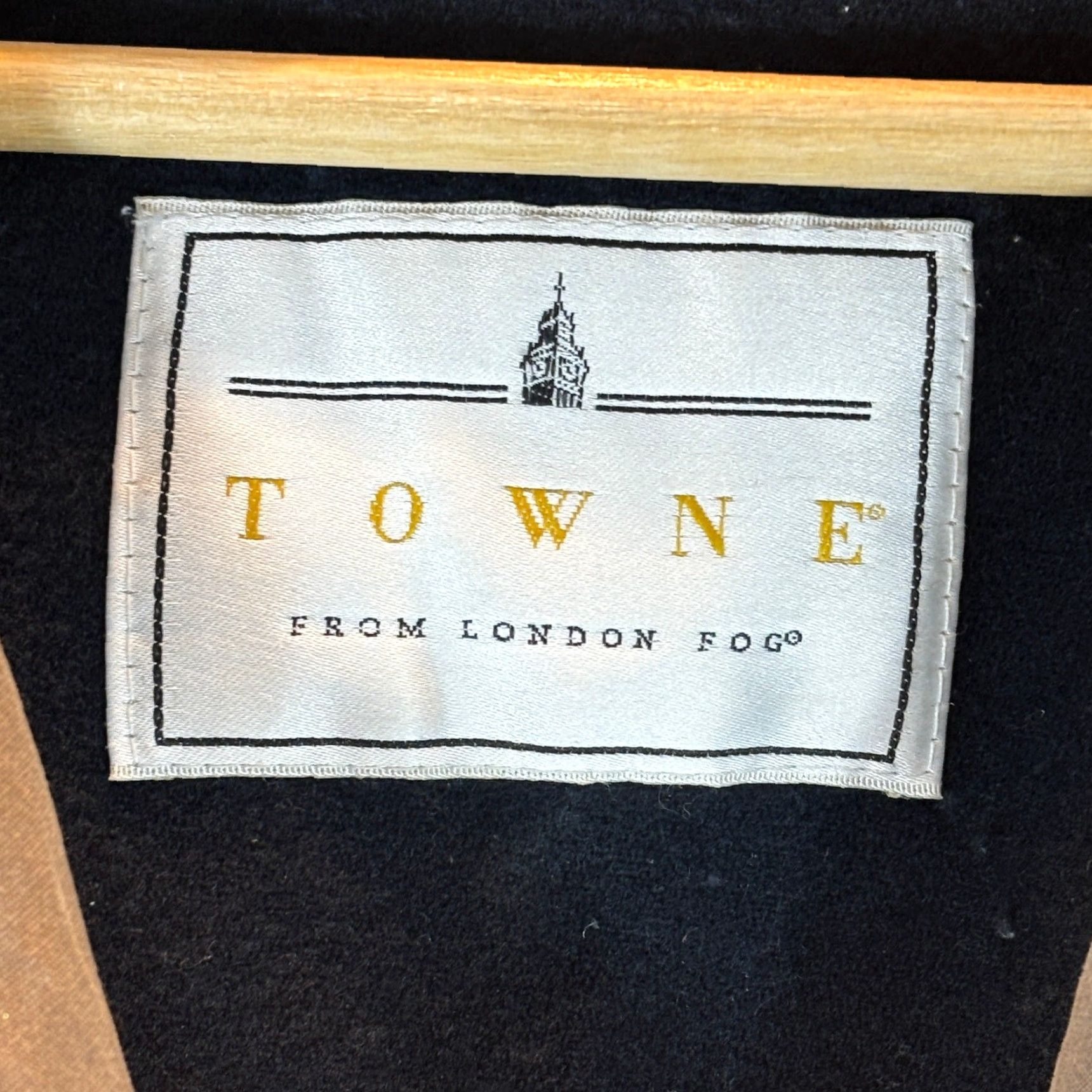Vintage VINTAGE Towne by London Fog Trench Coat Womens 18 Reg Brown Belted Made in USA Size XXL / US 16-18 / IT 52-54 - 5 Thumbnail