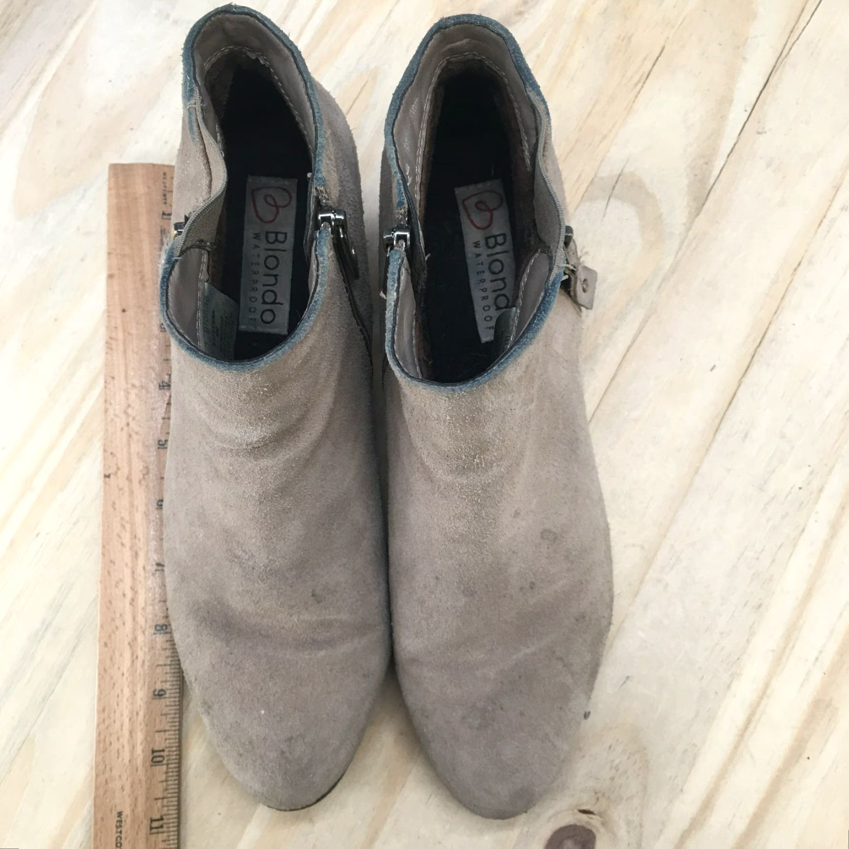 Blondo Blondo Waterproof Boots Womens 9 M Ankle Booties Tan Suede Casual Side Zip B5789 Size US 9 / IT 39 - 5 Thumbnail