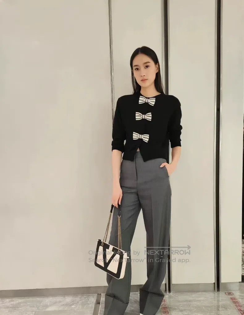Valentino Valentino A black bow knitted cardigan Size M / US 6-8 / IT 42-44 - 6 Thumbnail