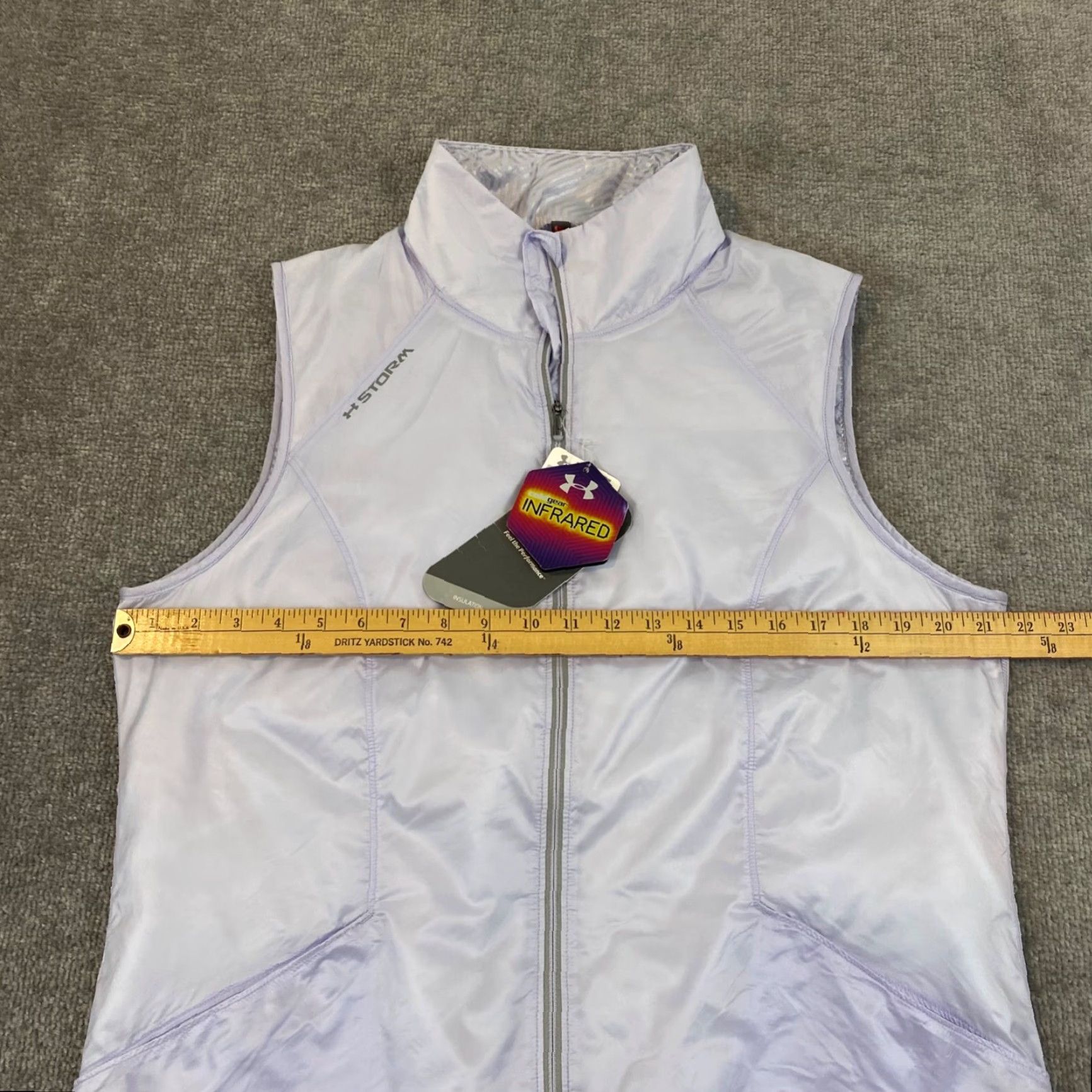 Under Armour VINTAGE? No — Under Armour Vest Women's Medium Light Purple Primaloft Puffer Infrared Zip Storm Overcoat Size L / US 10 / IT 46 - 5 Thumbnail