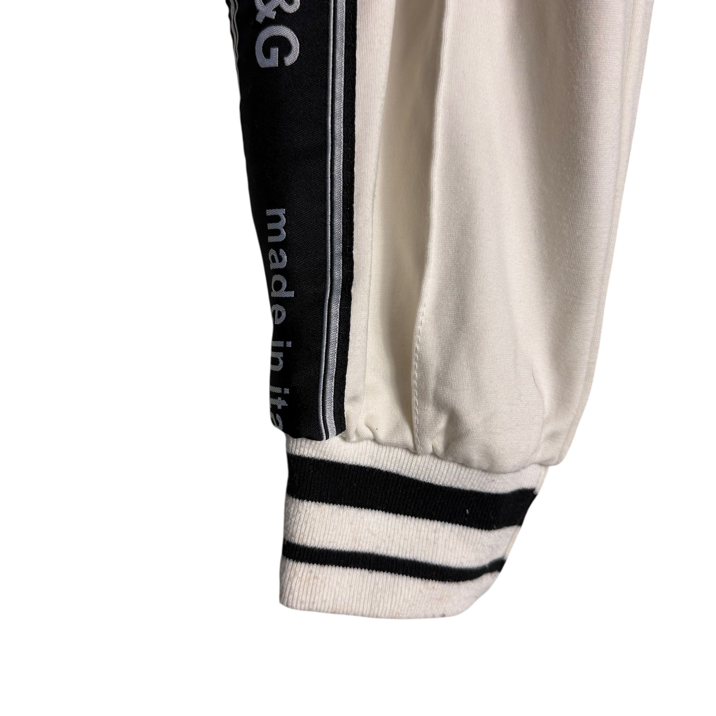 Dolce & Gabbana 🔥RARE🔥Dolce & Gabbana D&G Side Tape Joggers Pant Size 30" / US 8 / IT 44 - 5 Thumbnail