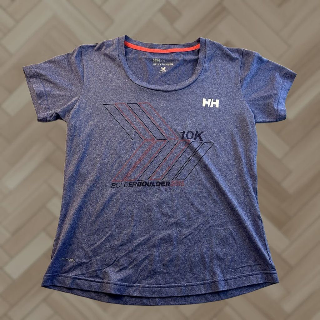 Helly Hansen Helly Hansen Bolder Boulder 2015 Short Sleeve T-Shirt Women S Purple Athletic Shirt Womens Short Sleeve T Shirt 2015 Boulder Size S / US 4 / IT 40 - 1 Thumbnail