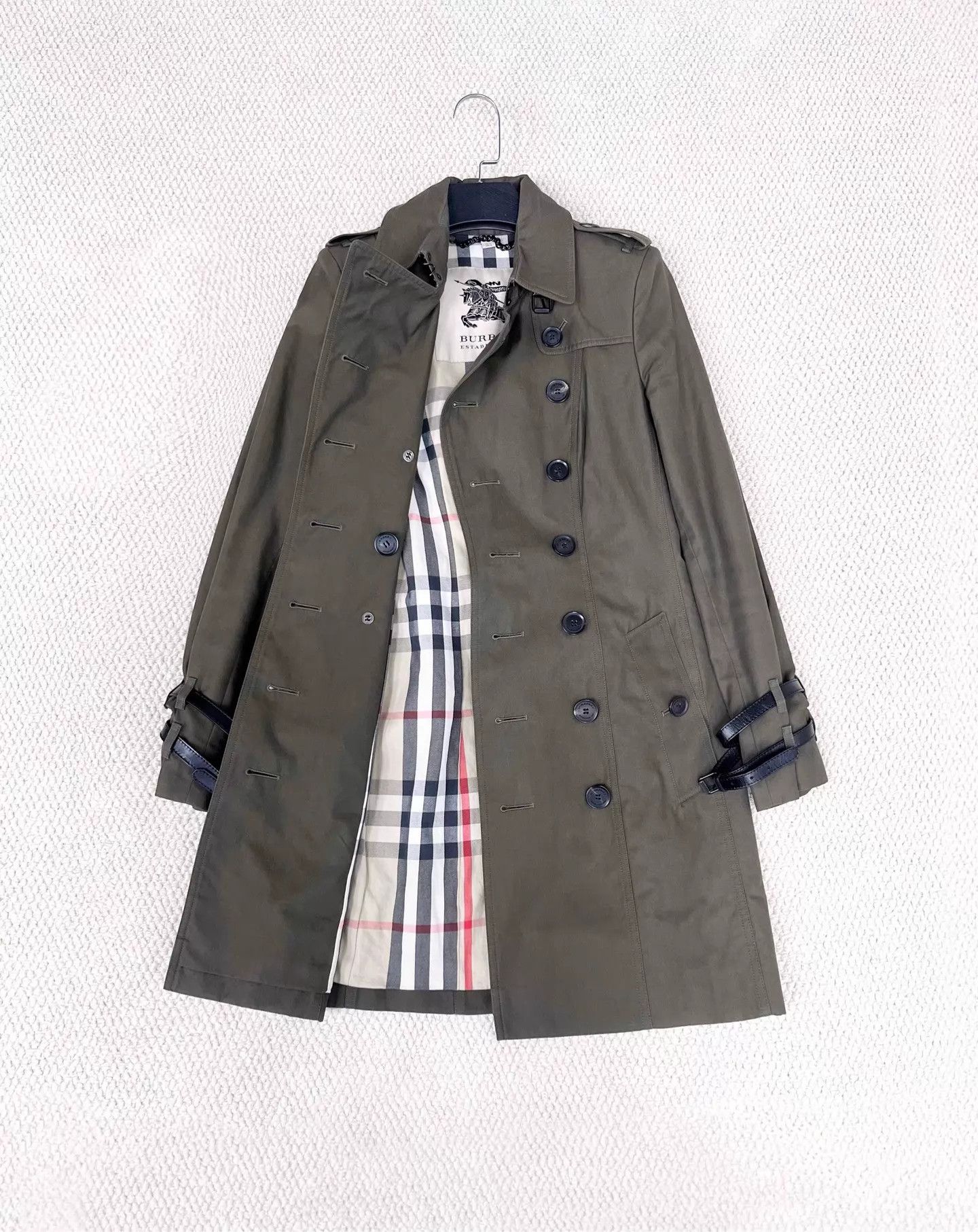 Burberry Burberry rare olive green trench coat UK4 unisex new Size XS / US 0-2 / IT 36-38 - 5 Thumbnail
