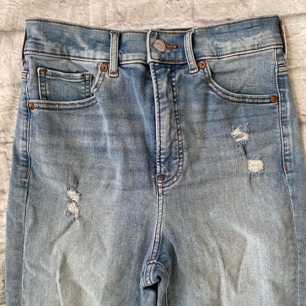 Express Express slim super high rise women 2 cotton blend distressed Size 26" / US 2 / IT 38 - 4 Thumbnail