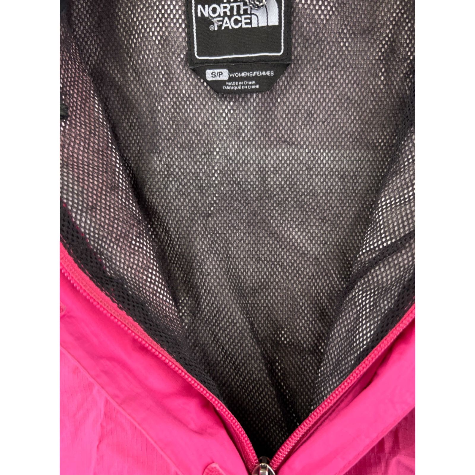 The North Face The North Face Jacket Womens Small Pink Purple Hooded HyVent 100% Nylon Size S / US 4 / IT 40 - 4 Thumbnail
