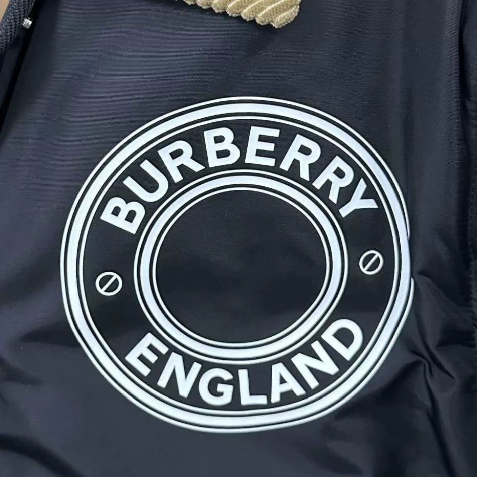 Burberry Burberry Removable Sleeves Bi-Sided Logo Jacket S Size US S / EU 44-46 / 1 - 7 Thumbnail