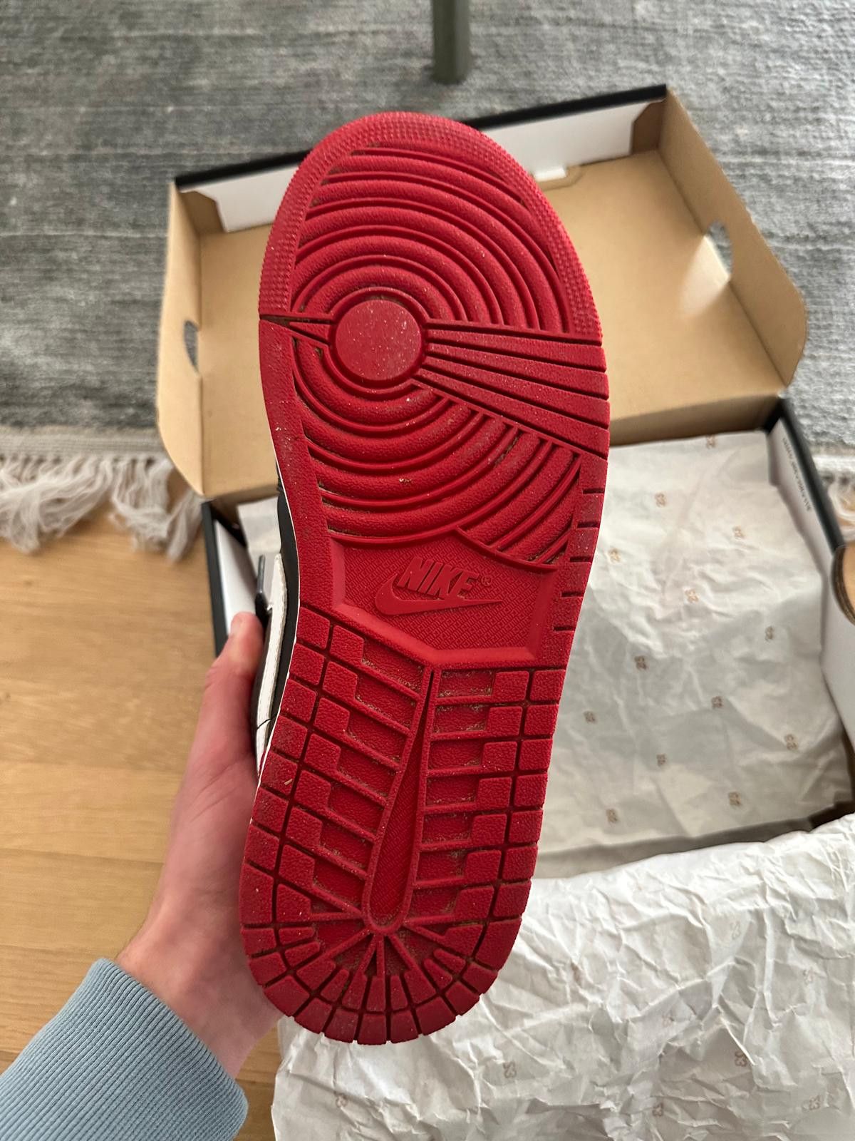 Nike Jordan 1 Low Alternate Bred Toe – Size 10 – Barely Used Size US 10 / EU 43 - 9 Thumbnail
