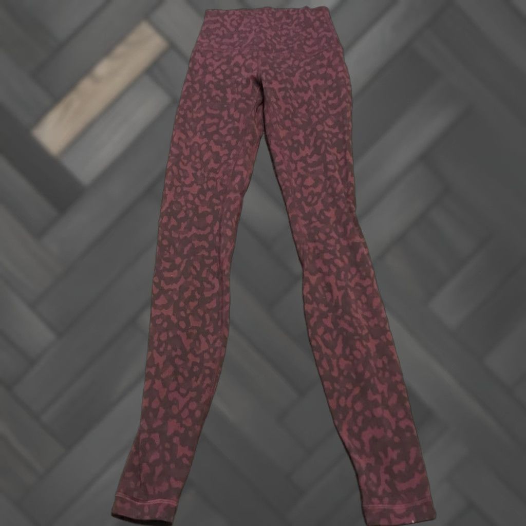 Lululemon VINTAGE Lululemon Align Leggings Camouflage Burgundy 2 Womens Camouflage Pattern Activewear Leggings Womens 2 Burgundy Camouflage Lululemon Align Size 26" / US 2 / IT 38 - 1 Thumbnail