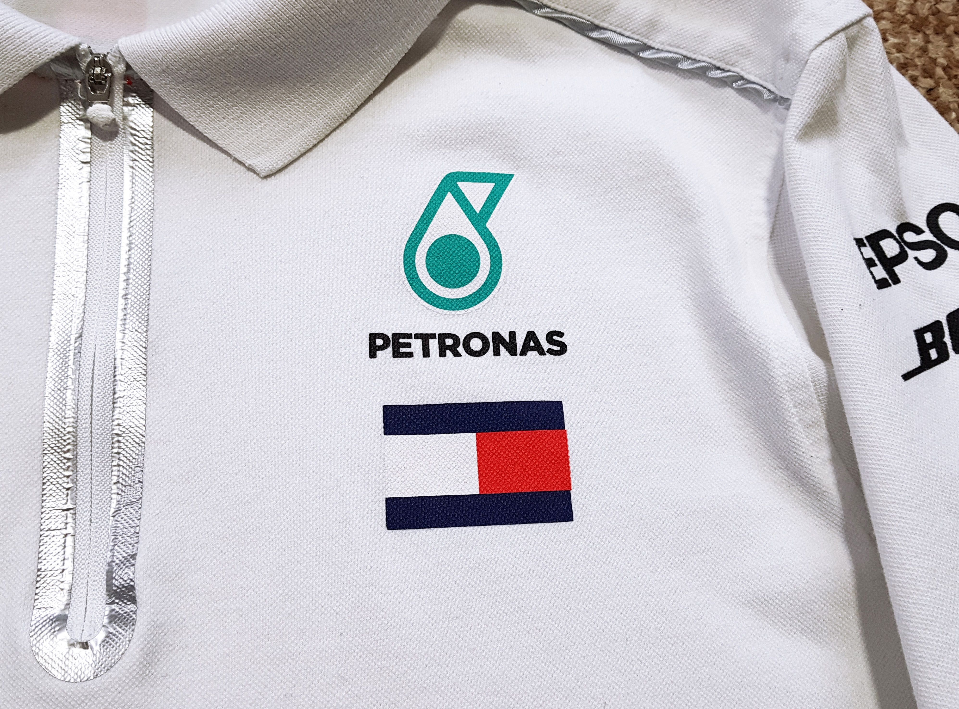 Formula 1 Mercedes AMG Petronas F1 Team Polo Shirt Qualcomm Bose sz M Size US M / EU 48-50 / 2 - 8 Thumbnail