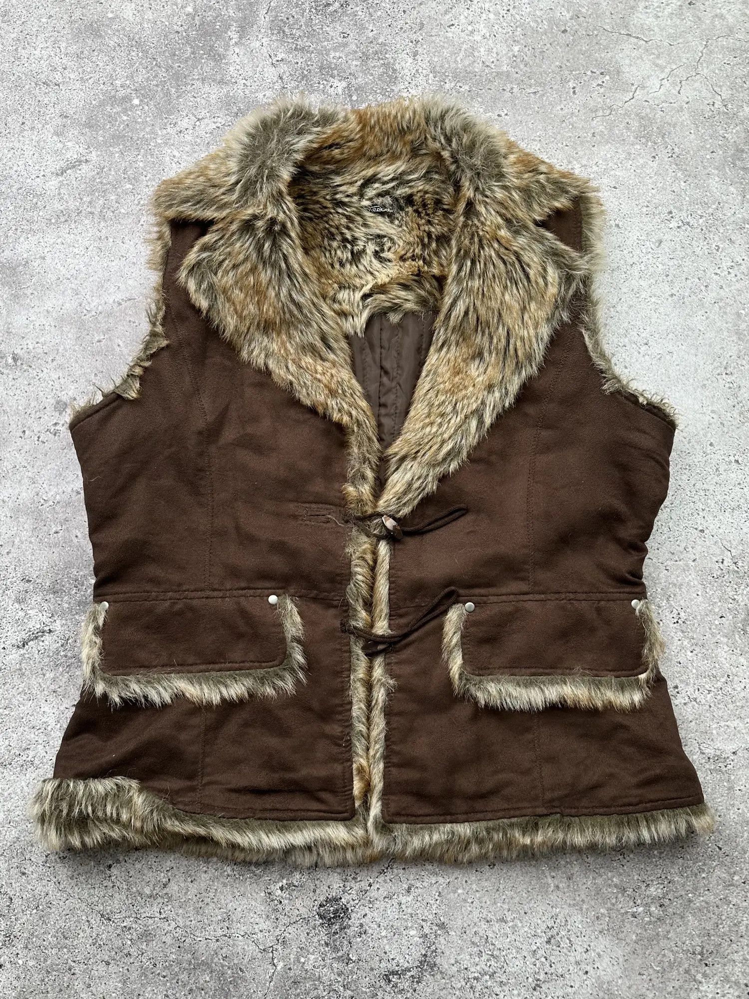 Japanese Brand Vintage Faux Fur Vest C257(V603) Size M / US 6-8 / IT 42-44 - 1 Thumbnail