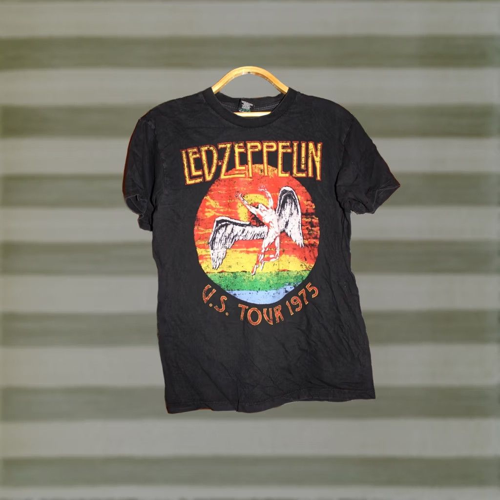Vintage VINTAGE Led Zeppelin U.S. Tour 1975 T-Shirt Mens M/L Black Rock 1993 USA Made Shirt Size US M / EU 48-50 / 2 - 1 Thumbnail