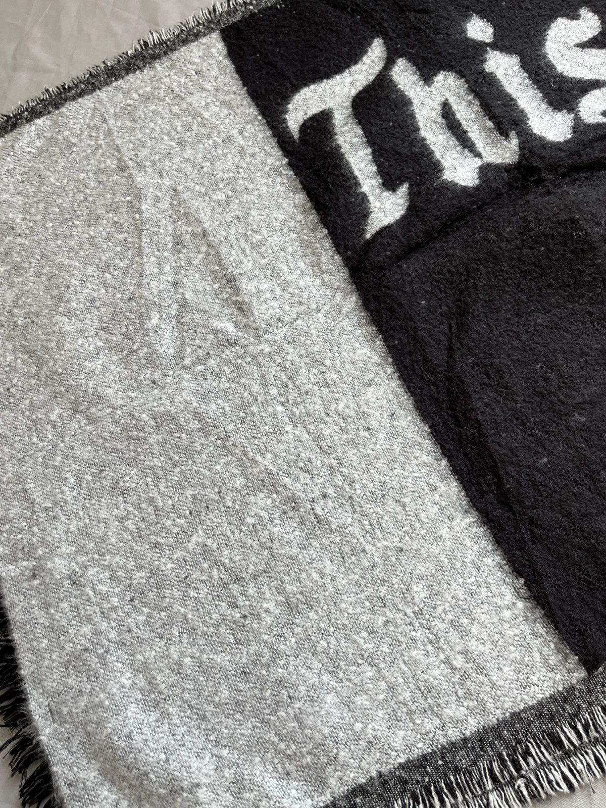 Other Macklemore & Ryan Lewis Super Big Scarf / Blanket Size ONE SIZE - 3 Thumbnail