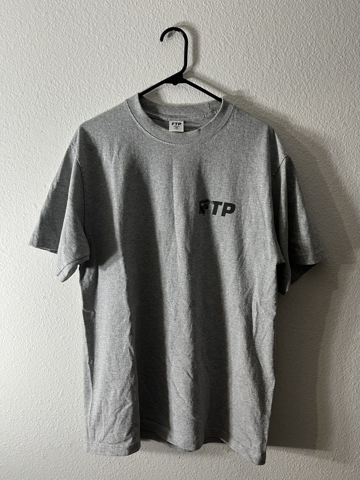 Famous Stars And Straps × Fuck The Population ftp x famous stars and straps tee Size US L / EU 52-54 / 3 - 2 Thumbnail