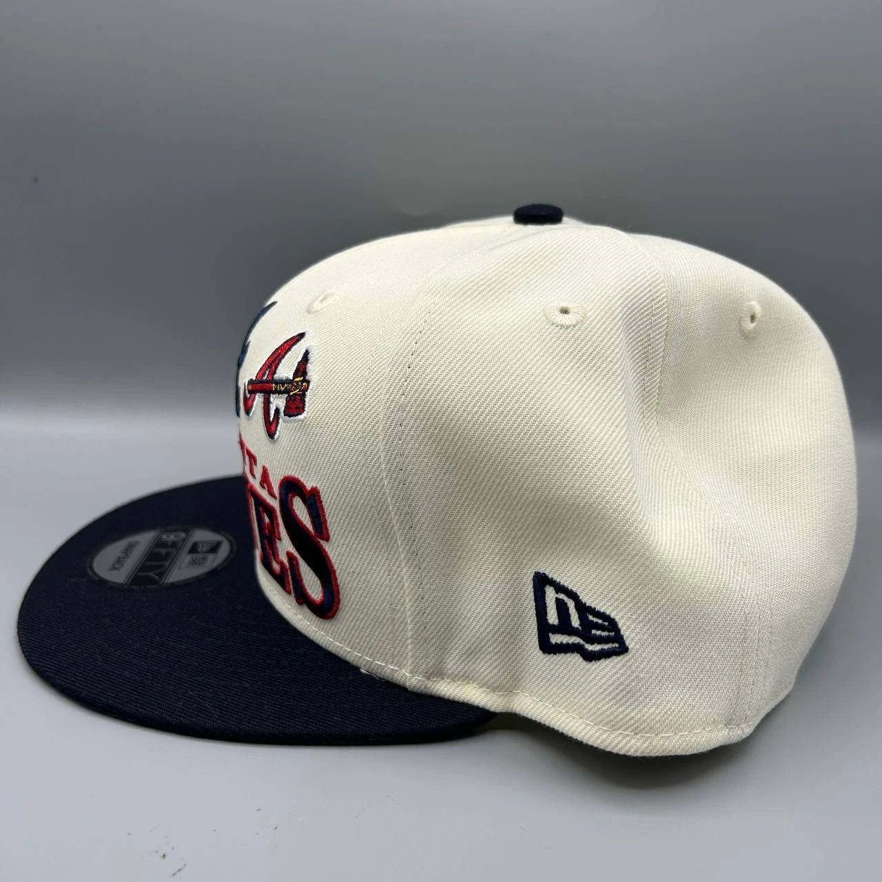 New Era Atlanta Braves Hat Men White Black Snap Back Cap New Size ONE SIZE - 6 Thumbnail