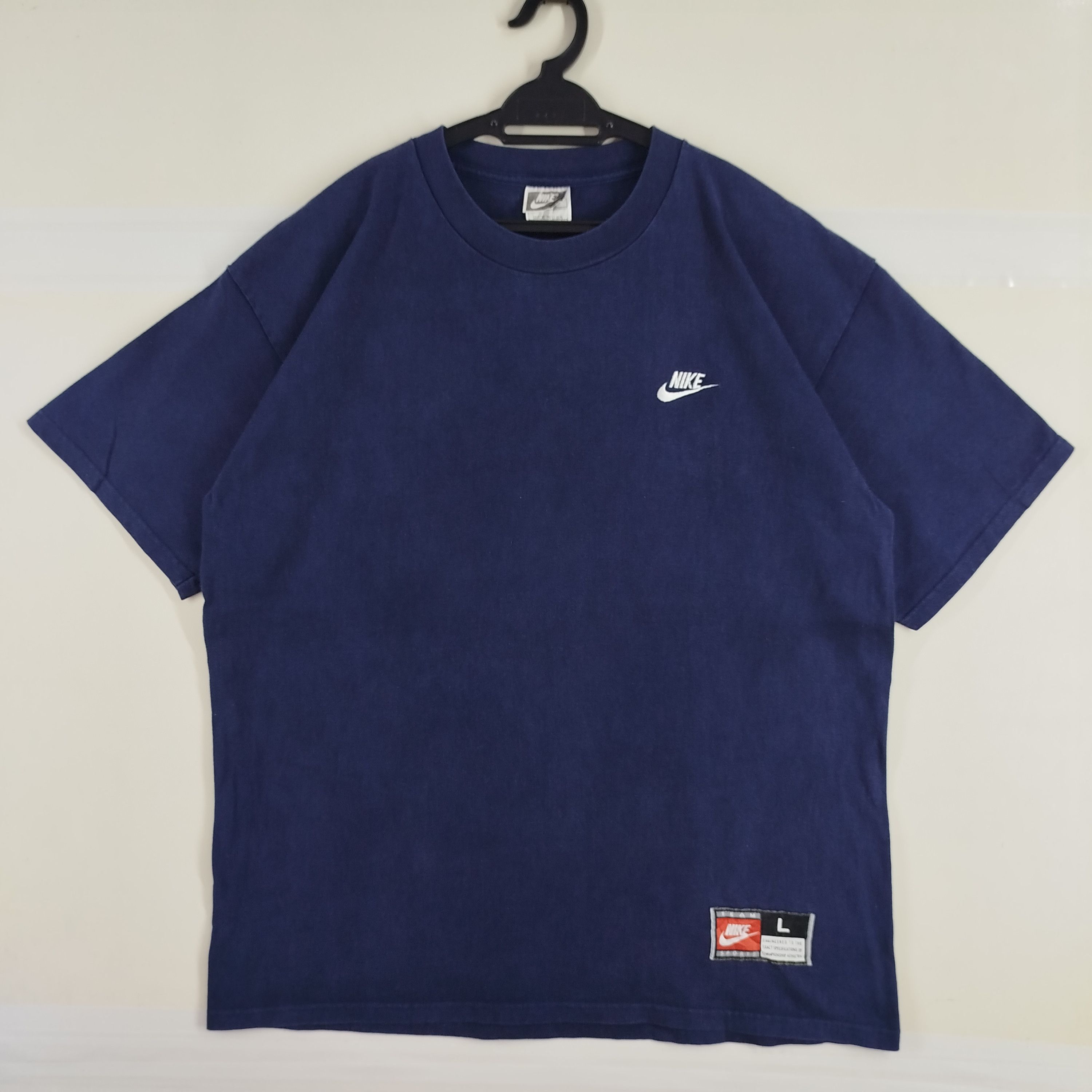 Nike Vintage Nike 90's Black Tag Made In USA Embroidery Logo Size US L / EU 52-54 / 3 - 1 Thumbnail