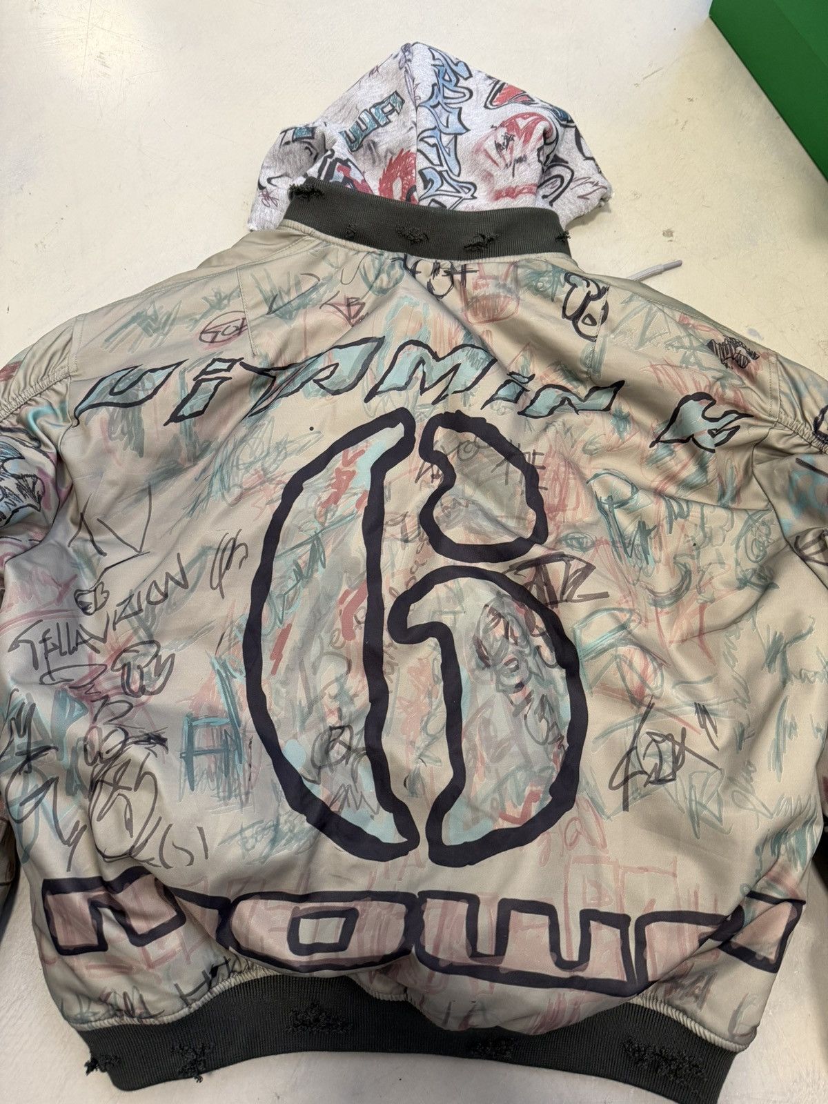 Mowalola Mowalola Graffiti Bomber Size US XL / EU 56 / 4 - 5 Thumbnail