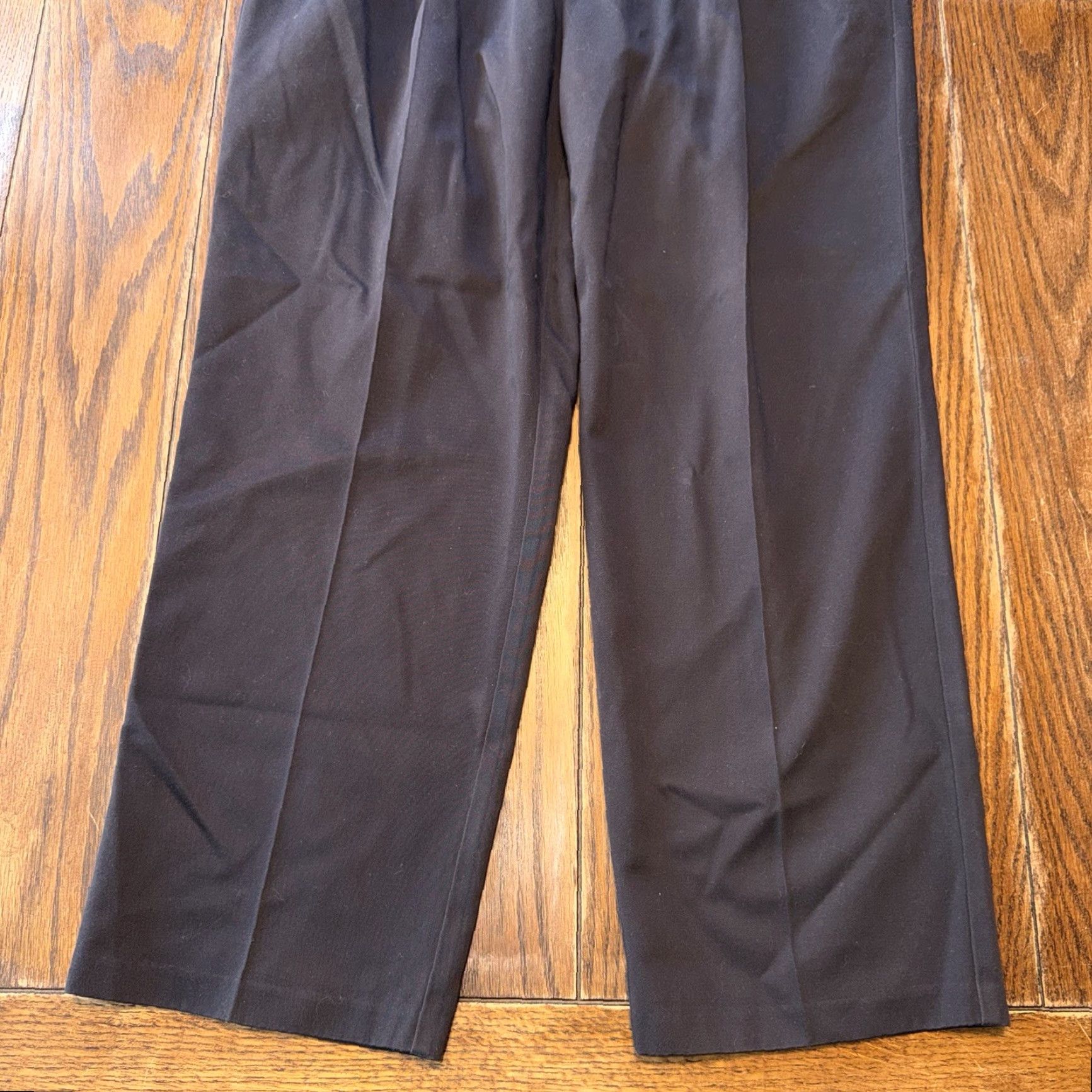 Dockers DOCKERS D3 Classic Fit Pleated 100% Cotton Mens Dress Pants 38x29 Black New Size US 38 / EU 54 - 2 Thumbnail