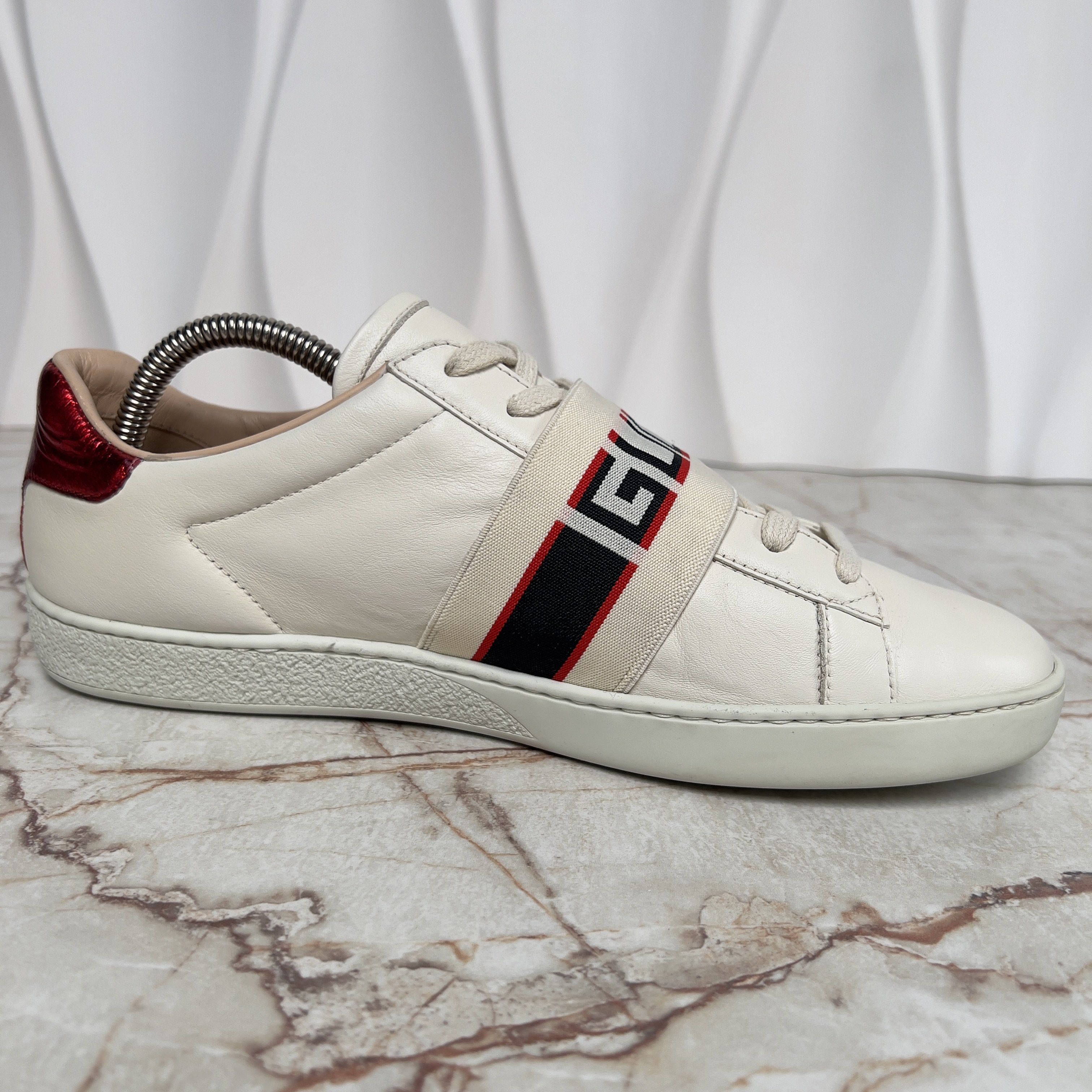 Gucci Authentic Ace Stripe Logo Sneaker Red Beige Leather Size US 8.5 / IT 38.5 - 7 Thumbnail