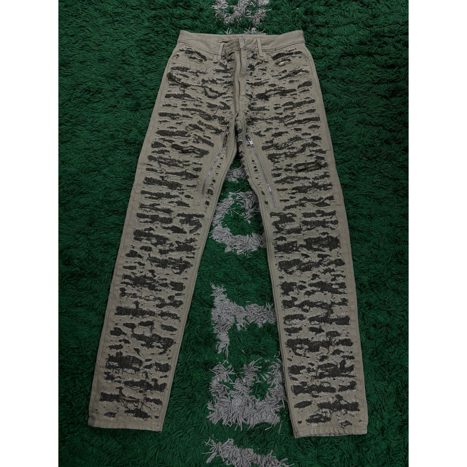 Givenchy Givenchy Ribbed Jeans Olive Used 32 Size US 32 / EU 48 - 1 Thumbnail