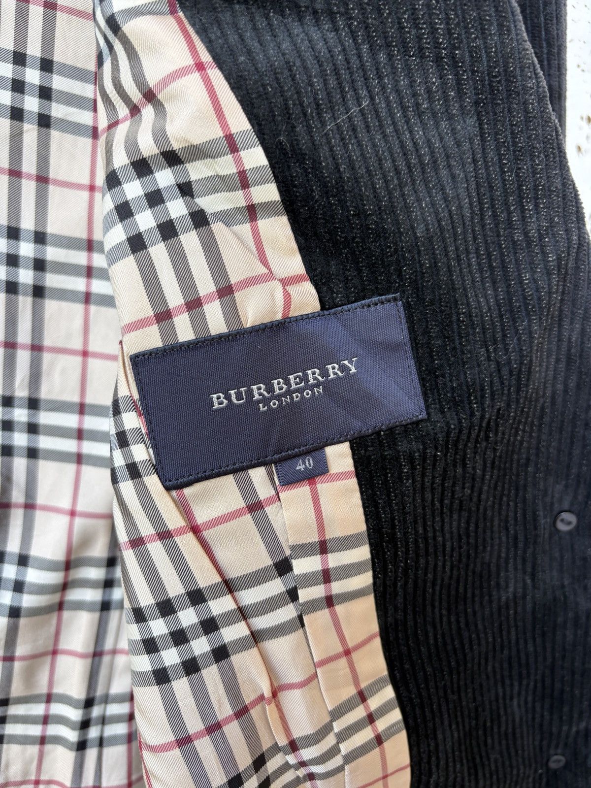 Burberry Vintage Burberry Nova Check Corduroy Jacket Size US S / EU 44-46 / 1 - 7 Thumbnail