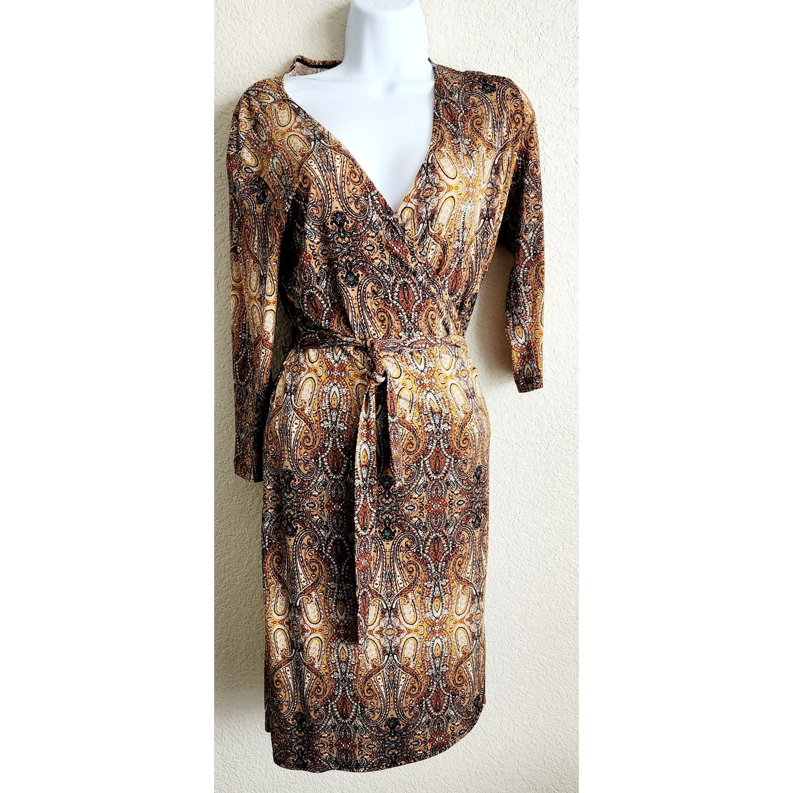 Other Emma & Michelle Brown Gold Black Floral Print Wrap Dress 8 Size M / US 6-8 / IT 42-44 - 1 Thumbnail