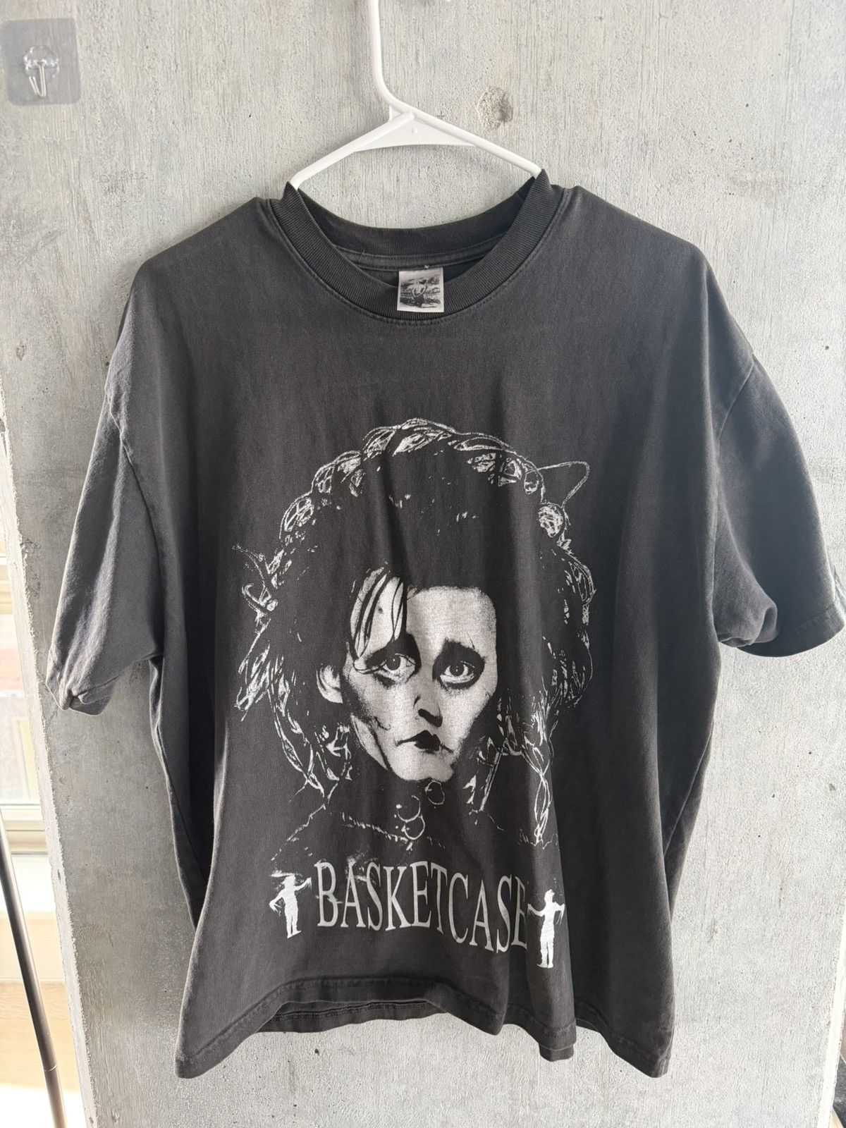 basketcase gallery Basketcase Gallery Edward Scissorhands Tee Size US L / EU 52-54 / 3 - 1 Thumbnail