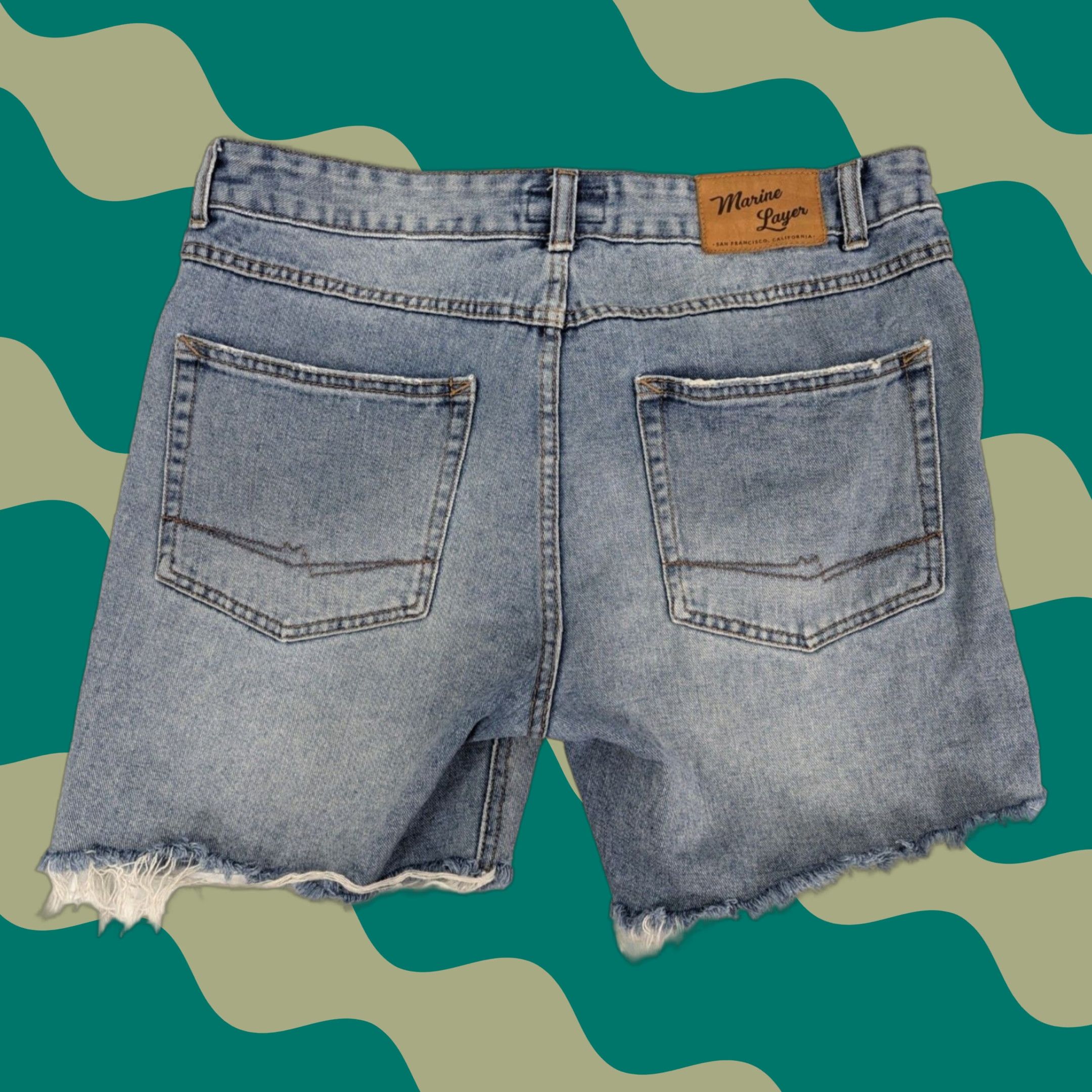 Marine Layer Marine Layer Bermuda Shorts Women's 33 Blue Outdoor Casual Surf Grunge Blue Size 24" / US 00 / IT 34 - 1 Thumbnail